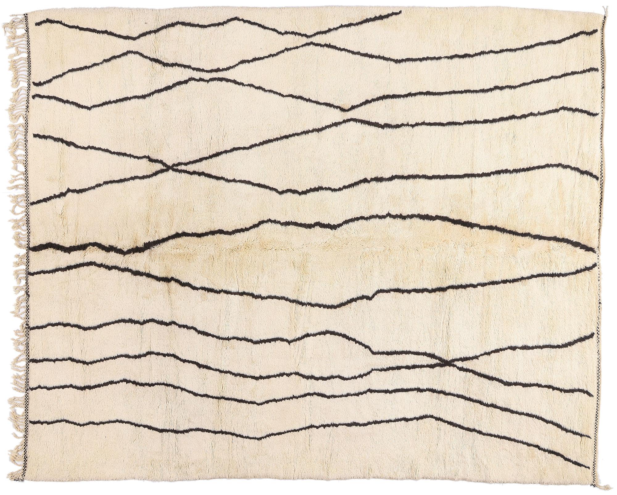 New Contemporary Beni Mirit Moroccan Rug with Organic Modern Style For Sale 6