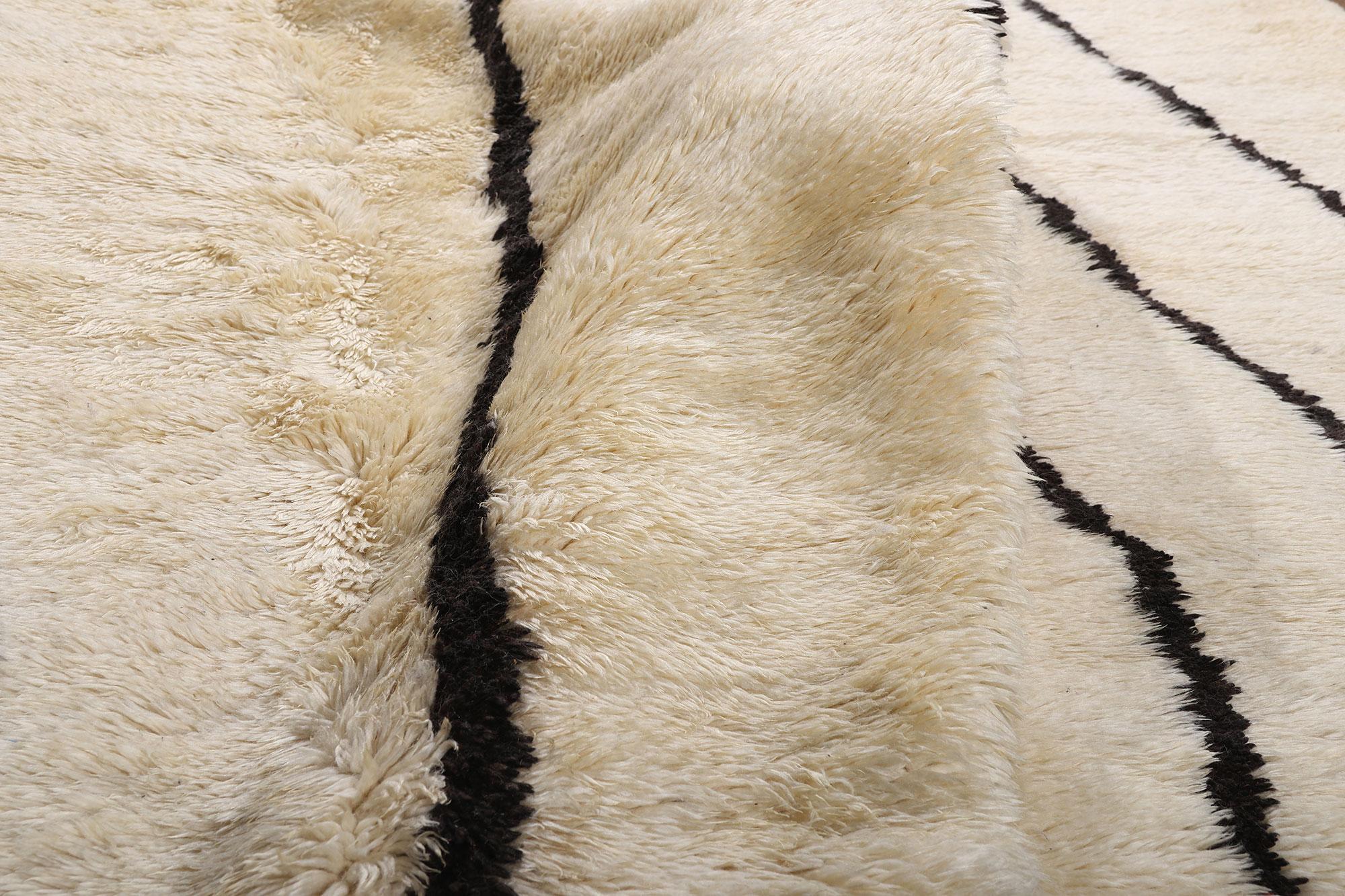 New Contemporary Beni Mirit Moroccan Rug with Organic Modern Style For Sale 8
