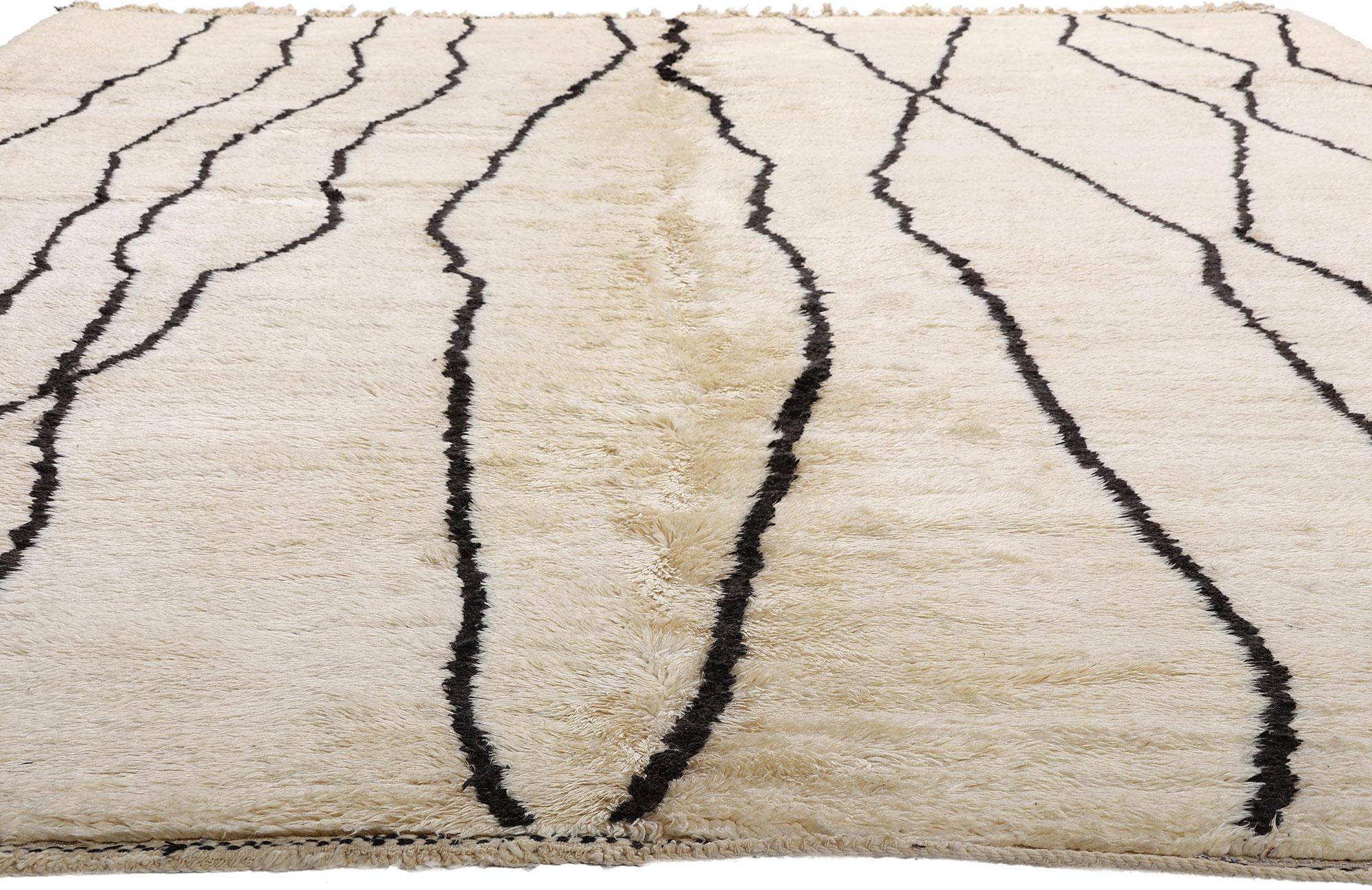 New Contemporary Beni Mirit Moroccan Rug with Organic Modern Style For Sale 11