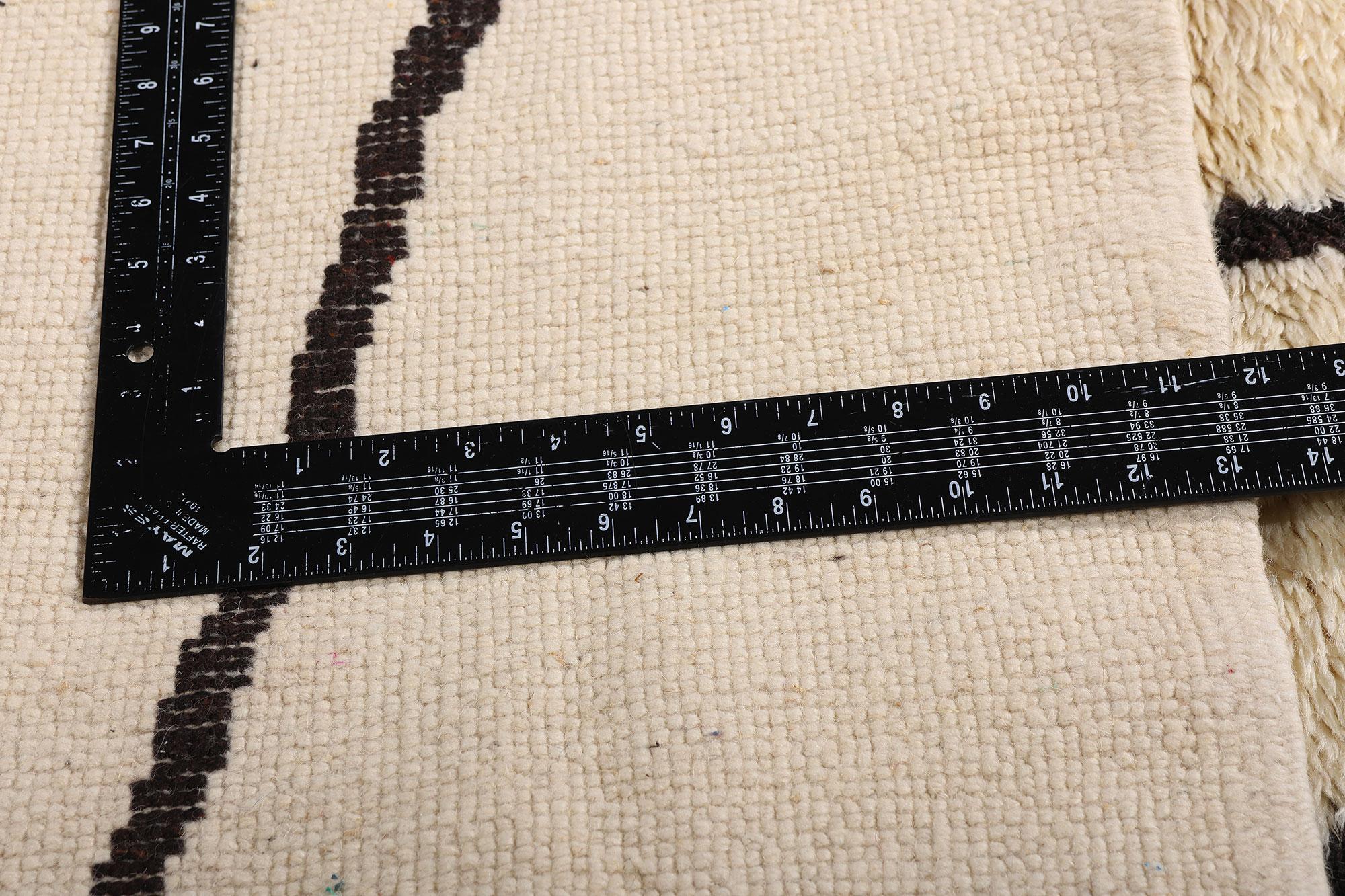 New Contemporary Beni Mirit Moroccan Rug with Organic Modern Style For Sale 14
