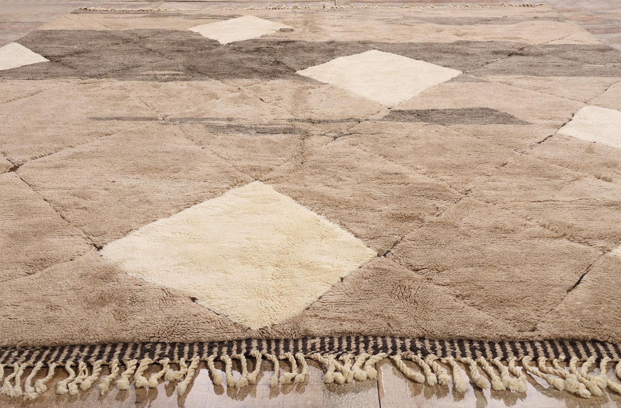 New Contemporary Berber Beni Mrirt Moroccan Rug with Modern Style For Sale 8