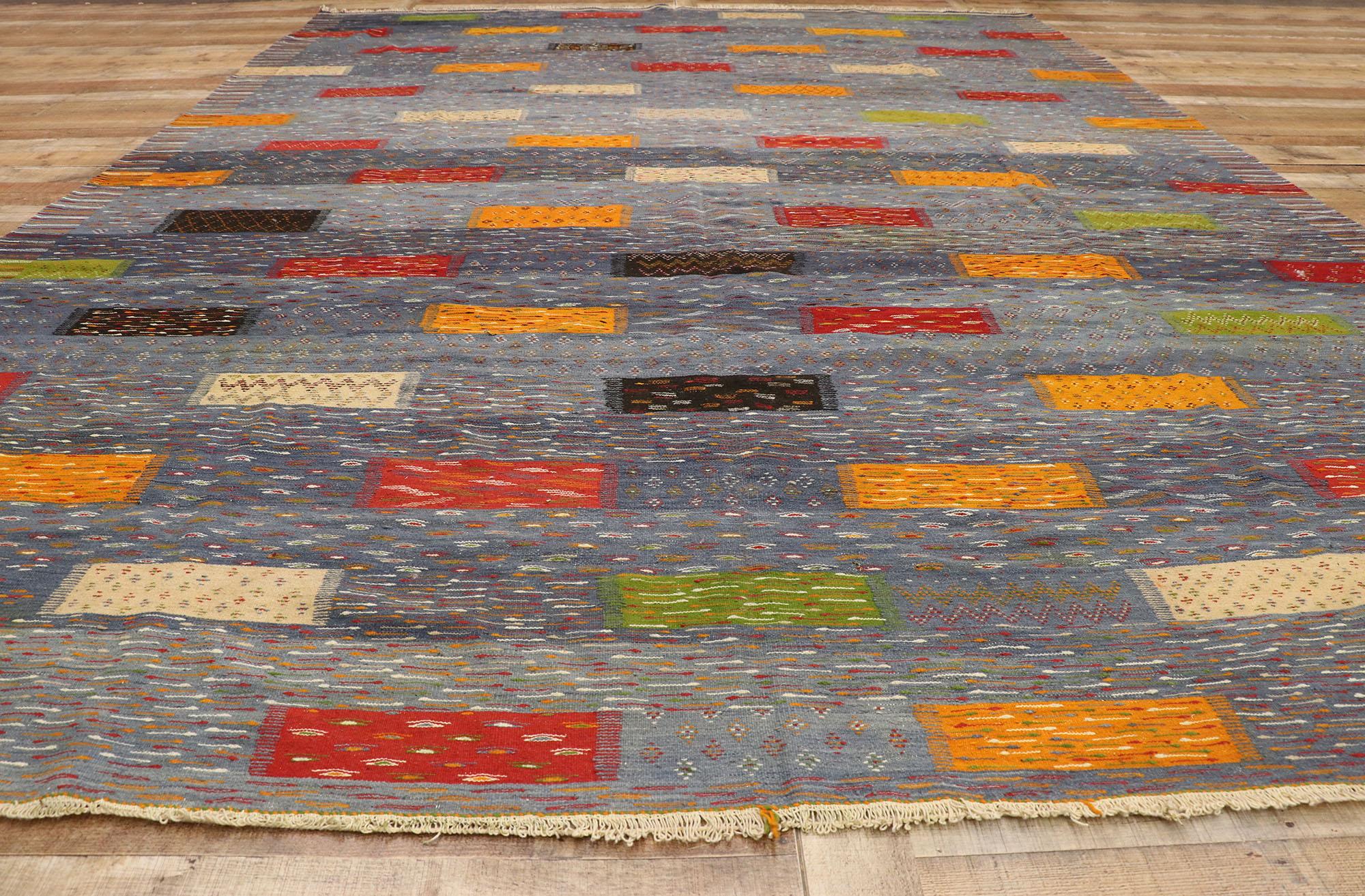 XXIe siècle et contemporain Nouveau tapis berbère contemporain Kilim marocain:: tapis moderne de style cabane à tissage plat en vente
