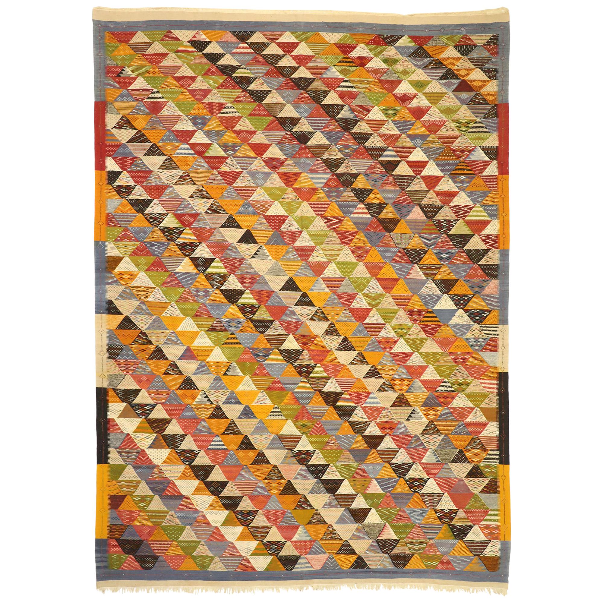 Neuer zeitgenössischer marokkanischer Berber-Kilim-Teppich:: moderner Flachgewebe-Teppich im Hüttenstil