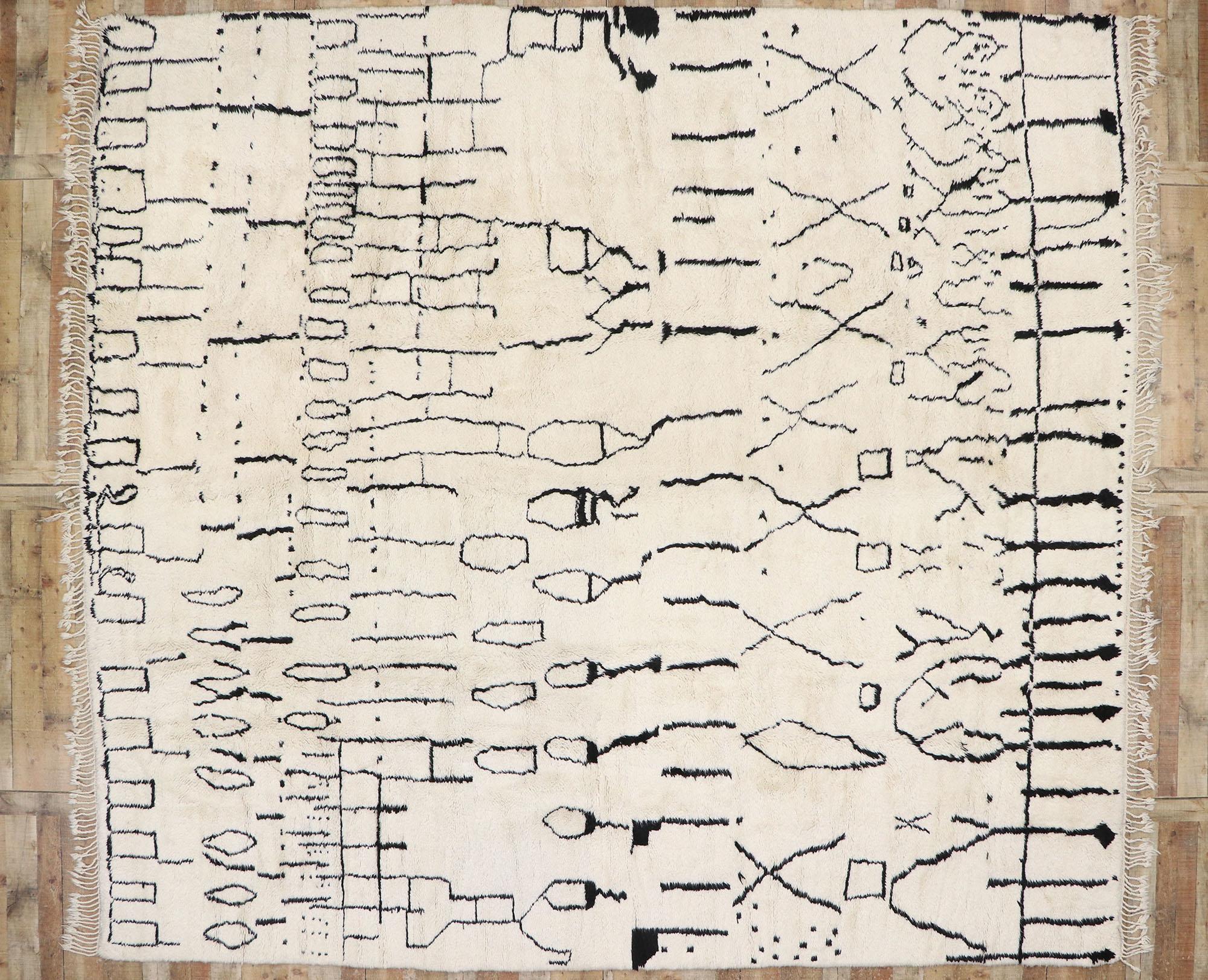 New Contemporary Berber Moroccan Rug Inspired by Cy Twombly For Sale 1