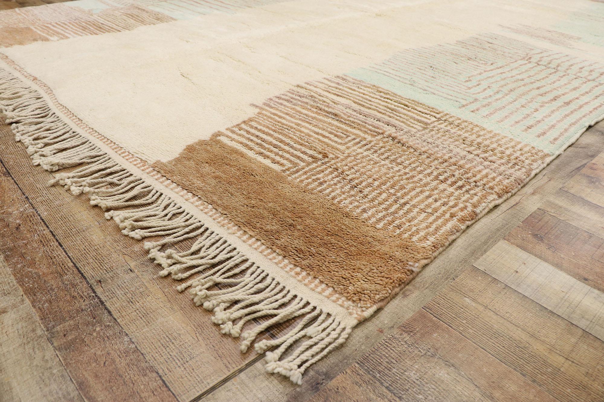 Zeitgenössischer marokkanischer Berberteppich im Bauhaus-Stil (21. Jahrhundert und zeitgenössisch) im Angebot