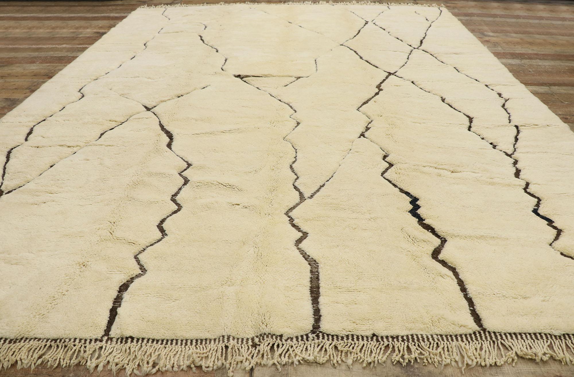 New Contemporary Berber Moroccan Rug with Mid-Century Modern Style For Sale 2