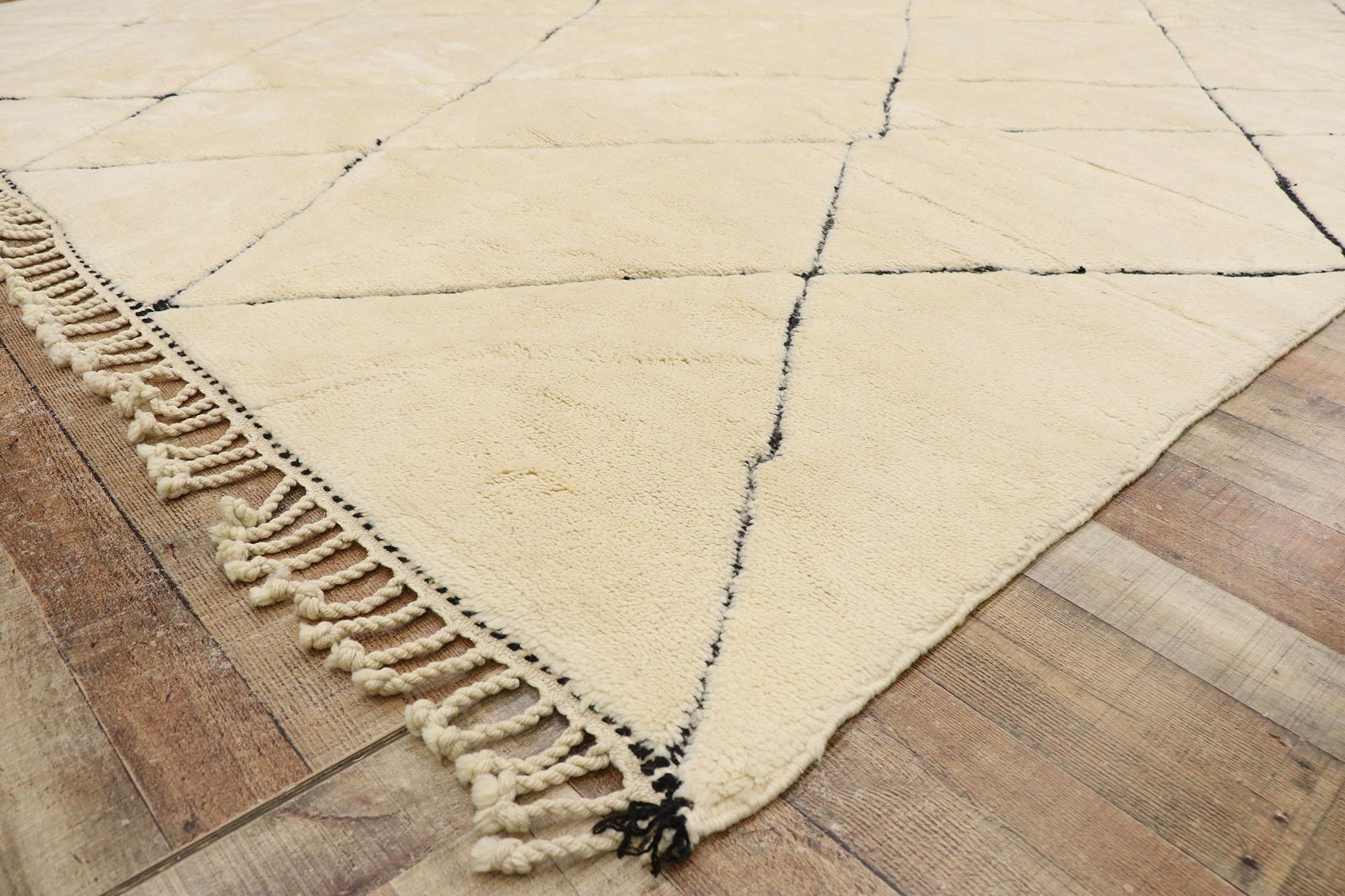Contemporary Hand-Carved Mid-Century Modern Berber Beni Mrirt Moroccan Rug, 9'02 x 11'08 For Sale
