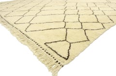 New Contemporary Berber Moroccan Rug with Minimalist Mid-Century Modern Style