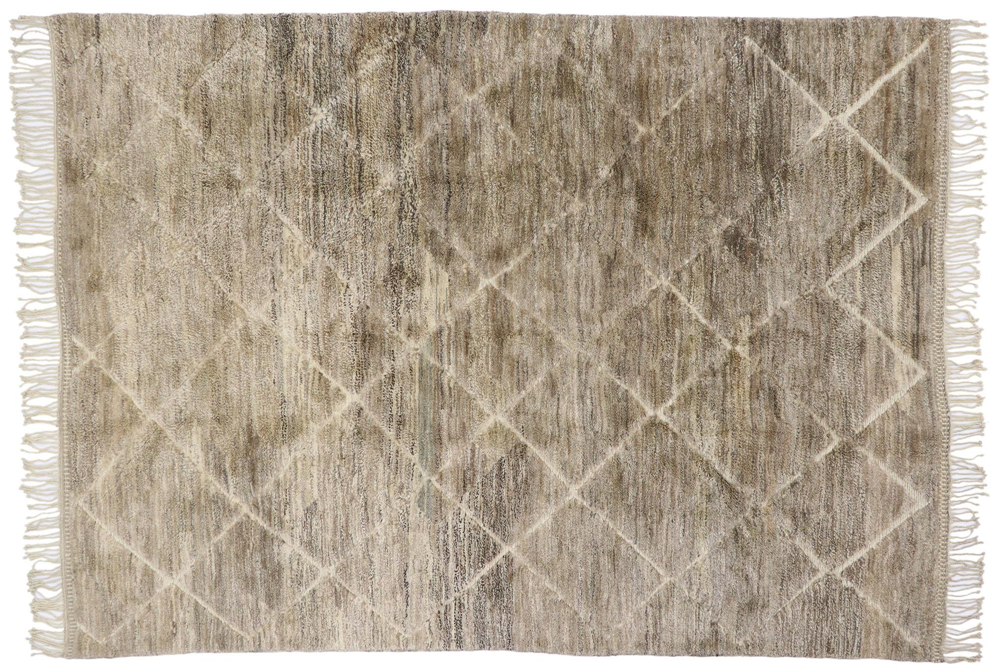 New Contemporary Berber Moroccan Rug with Organic Modern Style For Sale 4