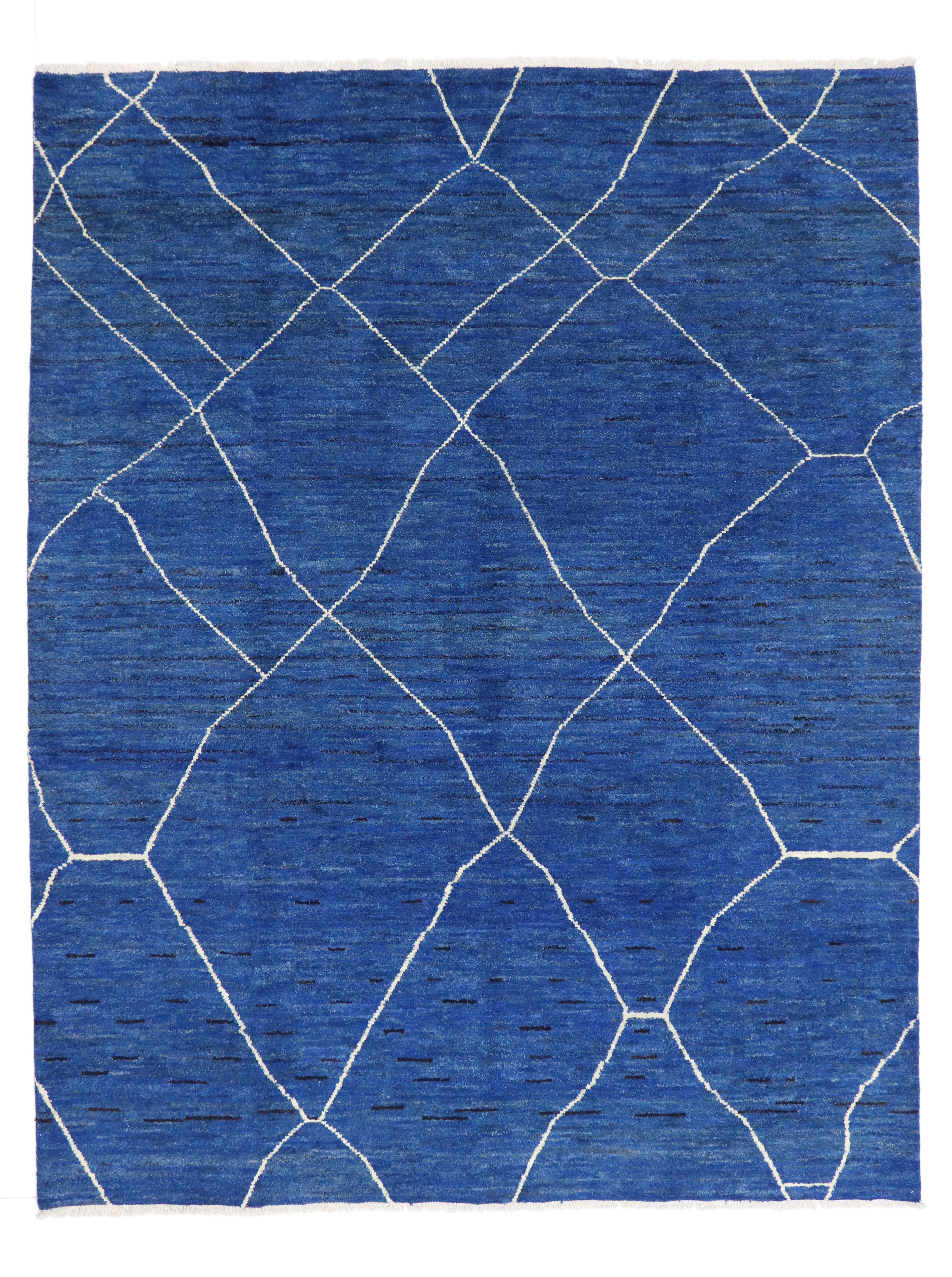 80290 New Contemporary Blue Moroccan Style Rug with Abstract Expressionist Style 10'04 x 13'03. This hand knotted wool contemporary Moroccan area rug with Abstract Expressionist style features an all-over diamond lattice pattern spread across an