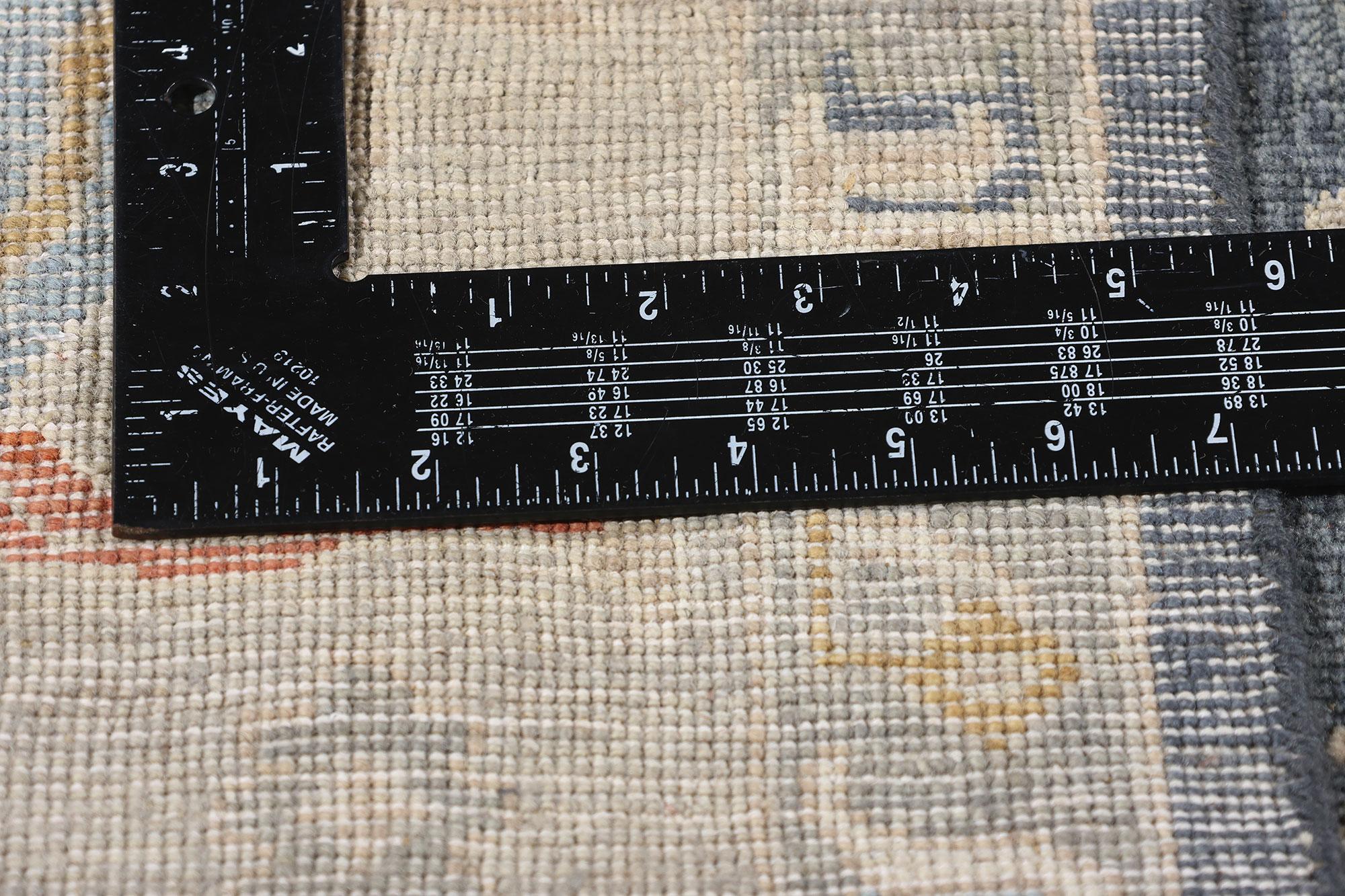 Nueva alfombra contemporánea Oushak de colores Siglo XXI y contemporáneo en venta
