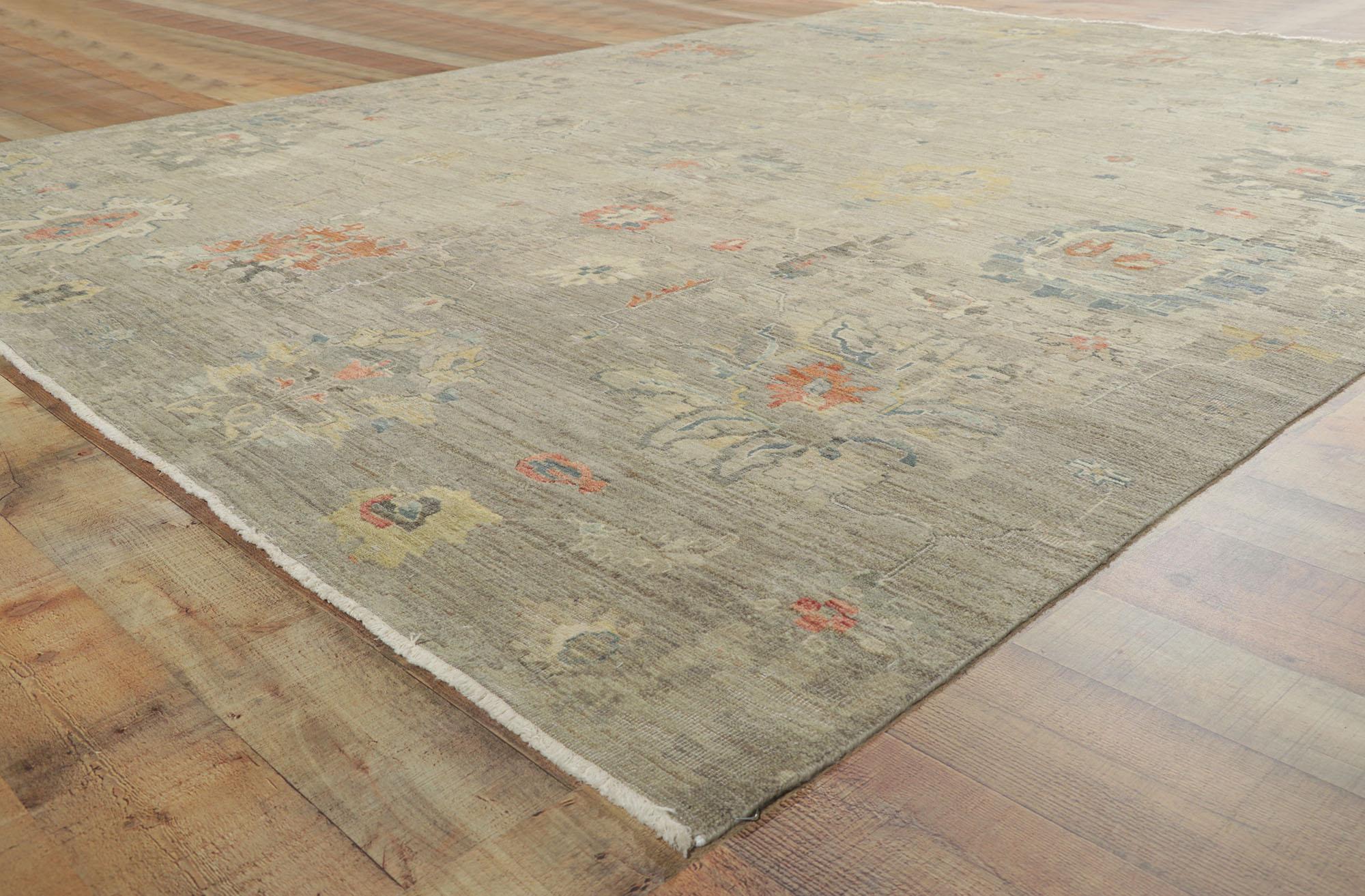 New Contemporary Distressed Rug mit Modern Style im Angebot 1