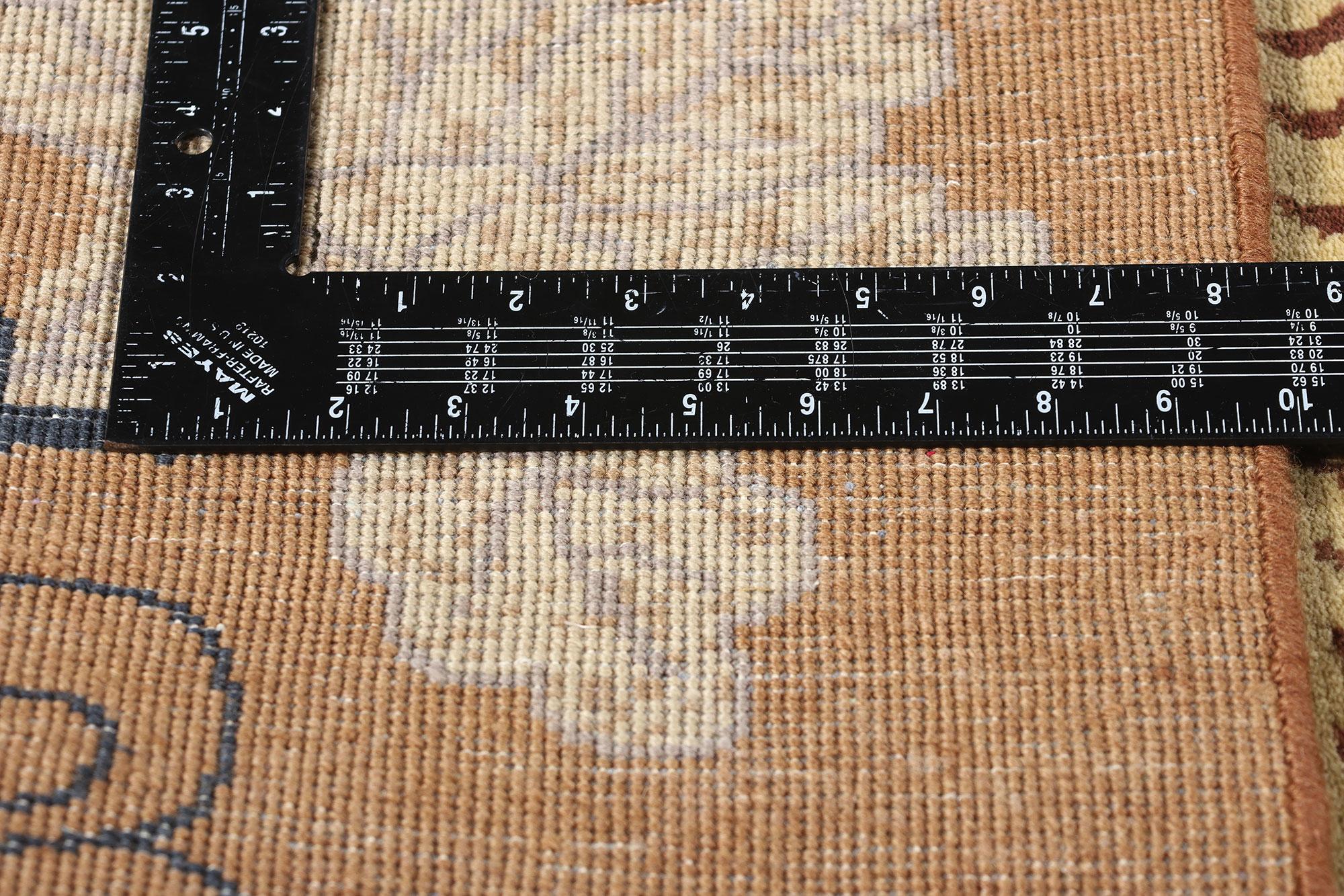 Nueva Alfombra Contemporánea Dorada Estilo Art Decó Chino Siglo XXI y contemporáneo en venta