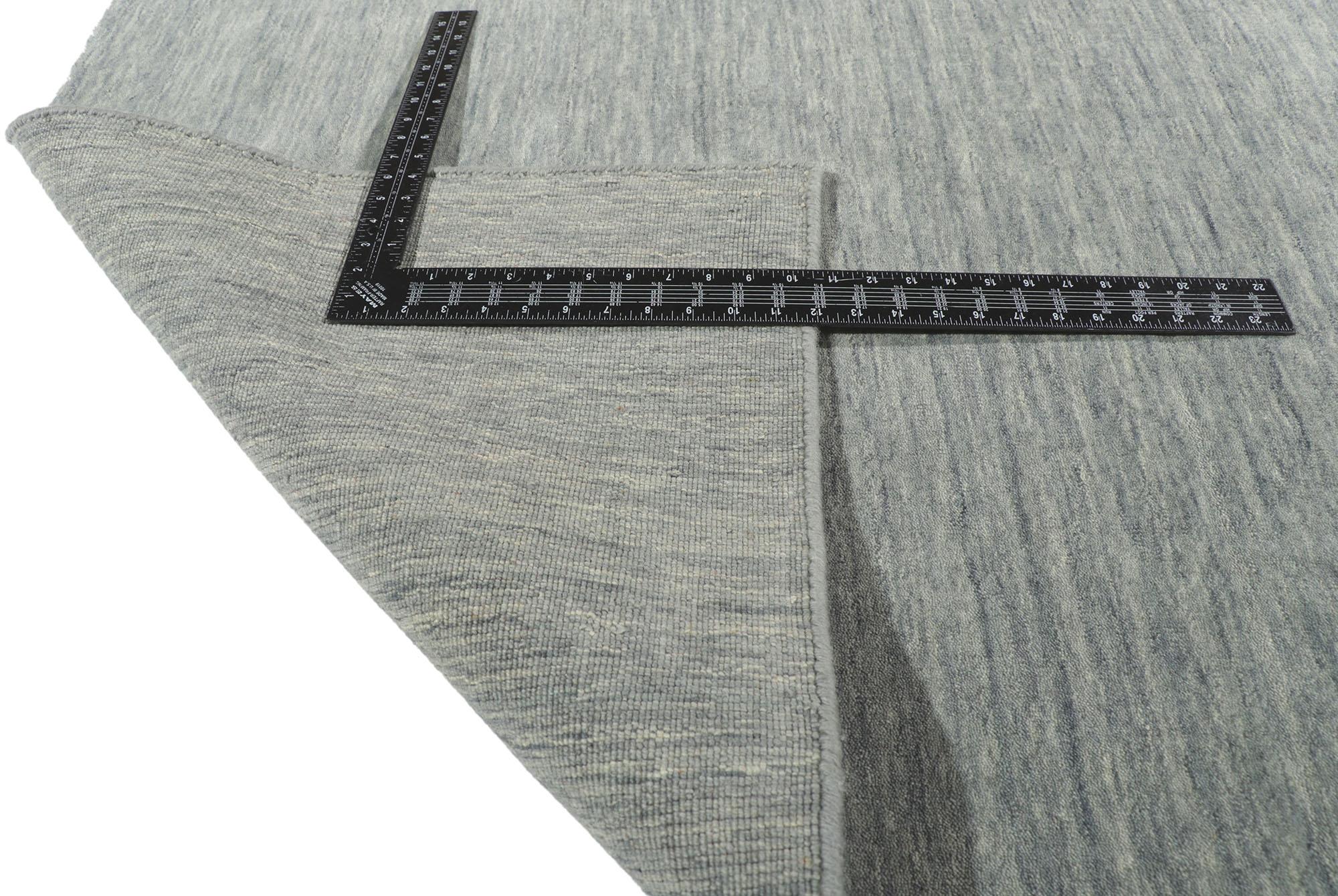New Contemporary Grey Area Rug with Modern Style In New Condition For Sale In Dallas, TX