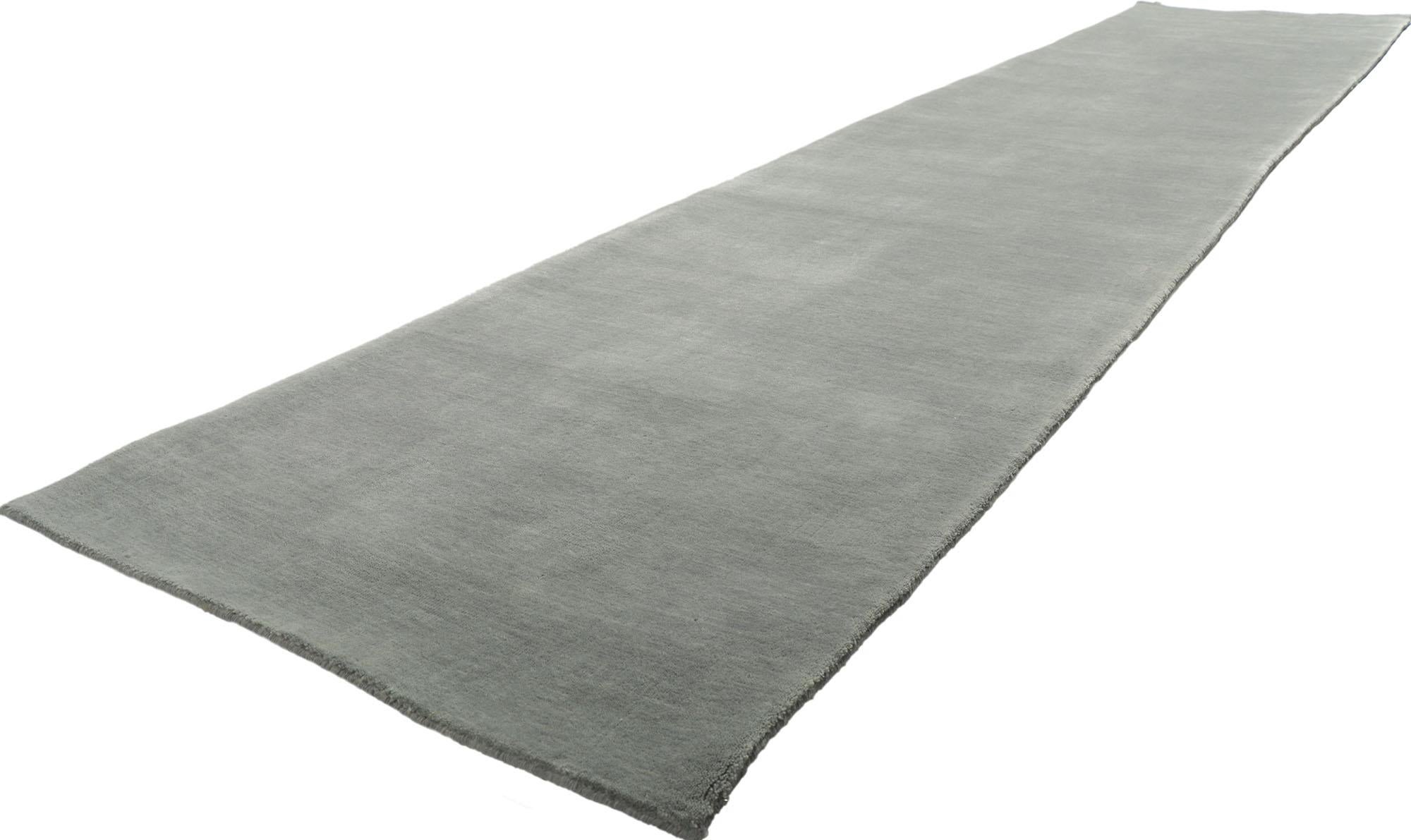 30746 New Contemporary grey rug runner with modern style 02'08 x 12'10. Effortless beauty combined with simplicity and modern style, this hand-loom wool contemporary Indian carpet runner provides a feeling of cozy contentment without the clutter.
