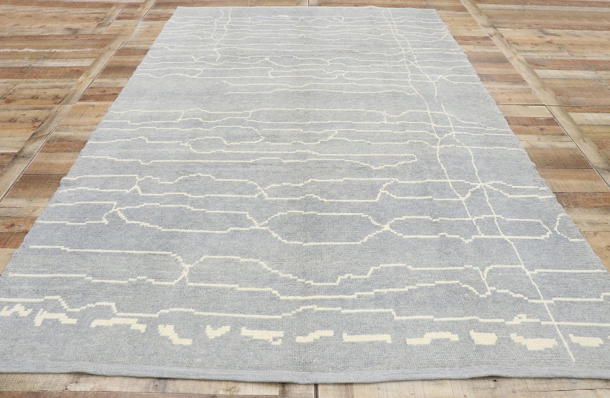 XXIe siècle et contemporain Nouveau tapis contemporain de style marocain gris avec un design linéaire moderne en vente