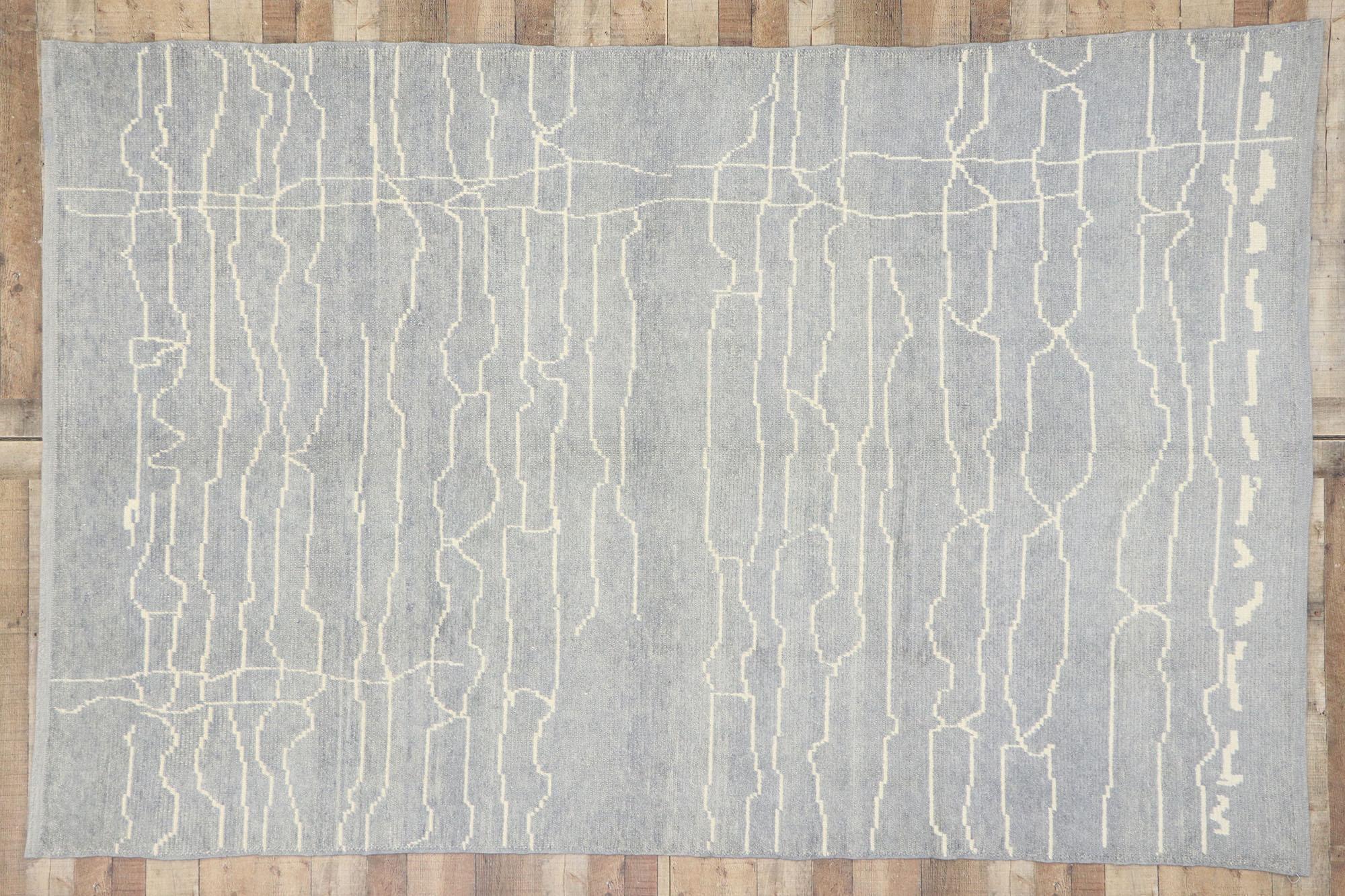 Laine Nouveau tapis contemporain de style marocain gris avec un design linéaire moderne en vente