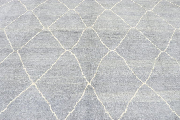 New Contemporary Gray Moroccan Style Rug with Modern Trellis Design For