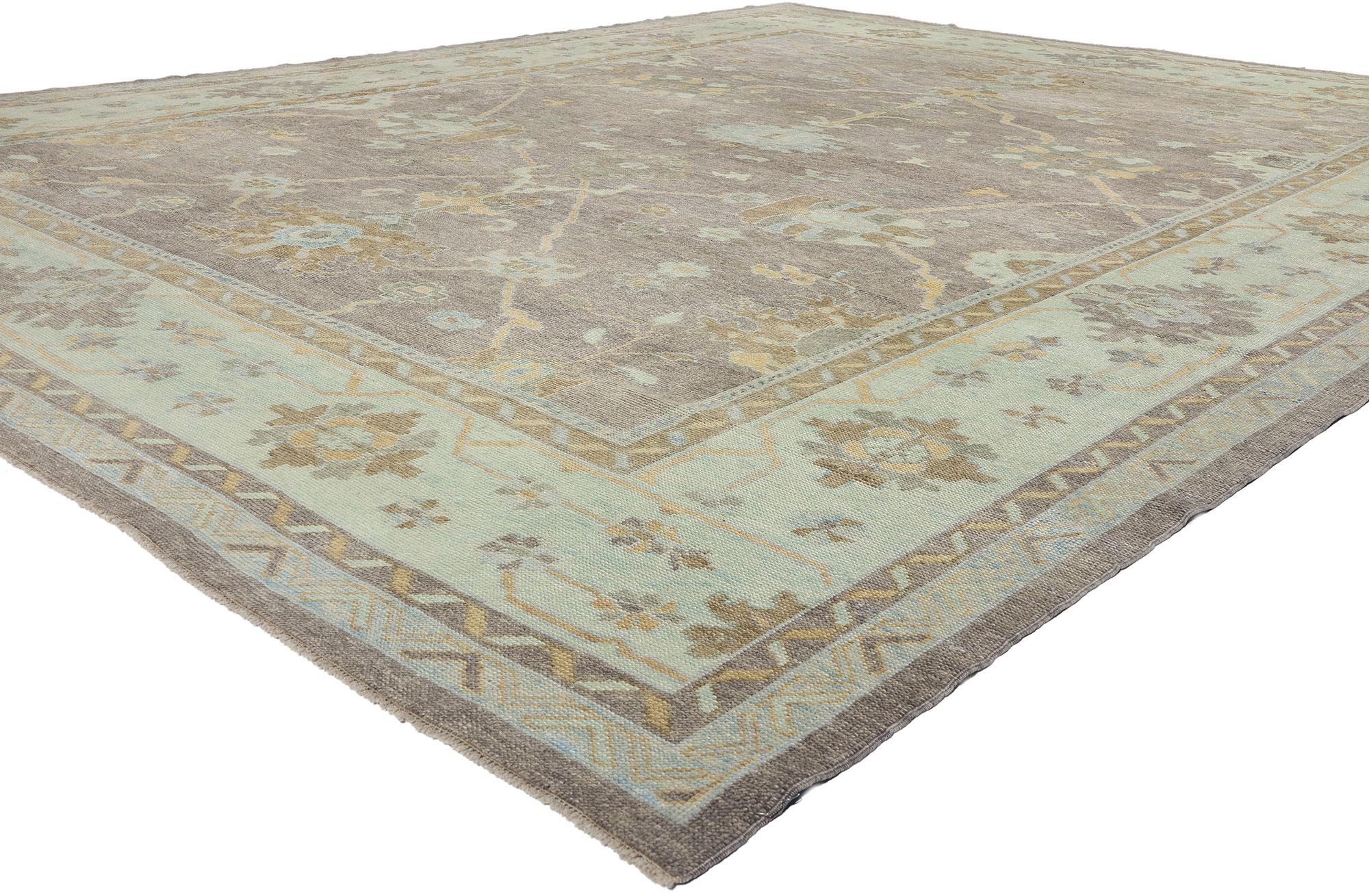 53964 New Modern Gray Türkisch Oushak Teppich, 12'00 x 15'03. Dieser moderne türkische Oushak-Teppich aus handgeknüpfter Wolle ist eine eindrucksvolle Mischung aus traditionellen Designelementen und zeitgenössischer Raffinesse. Der kühle graue