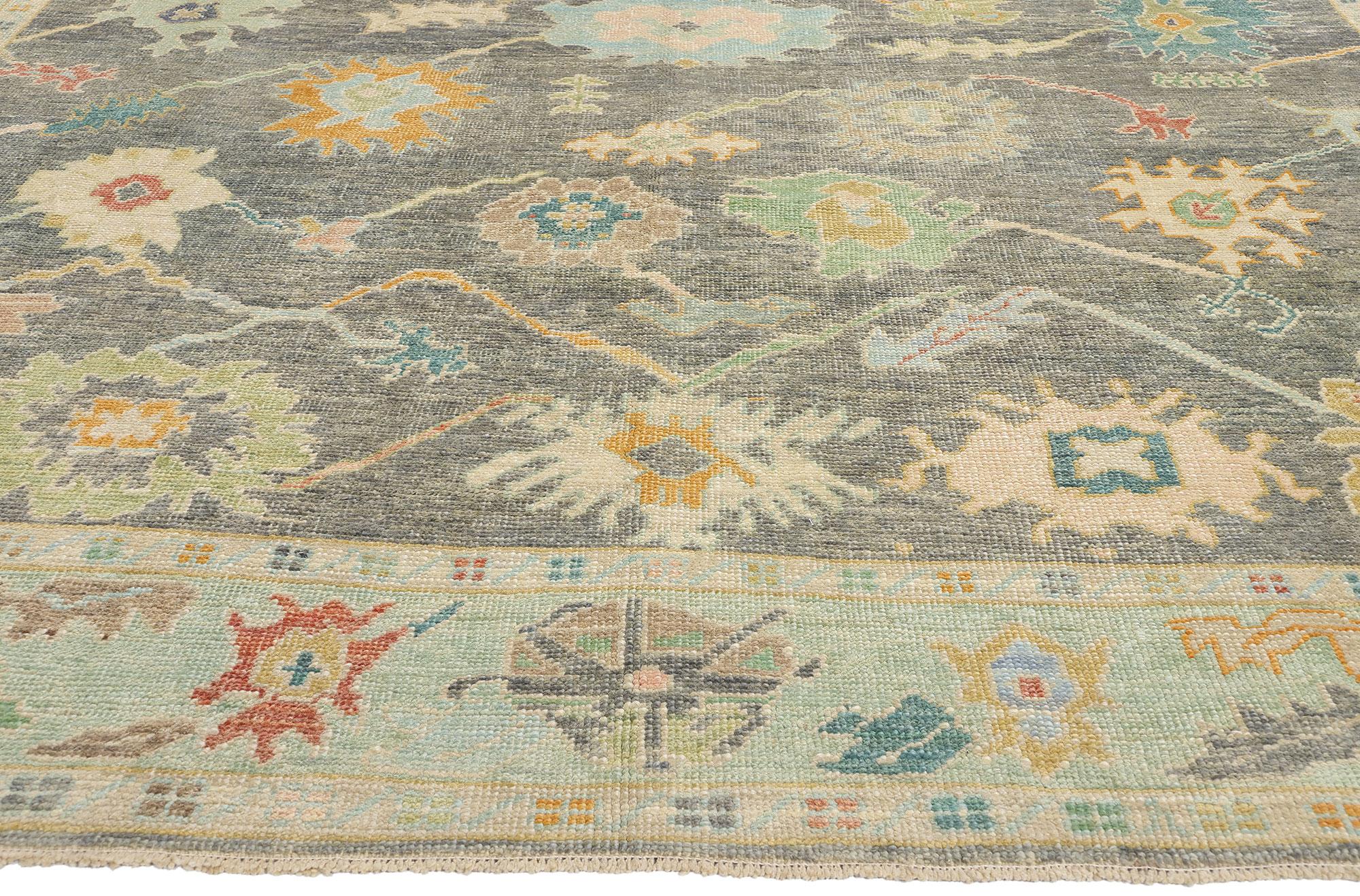 New Contemporary Grey Turkish Oushak Carpet with Pastels, 09'10 x 13'08 (Handgeknüpft) im Angebot
