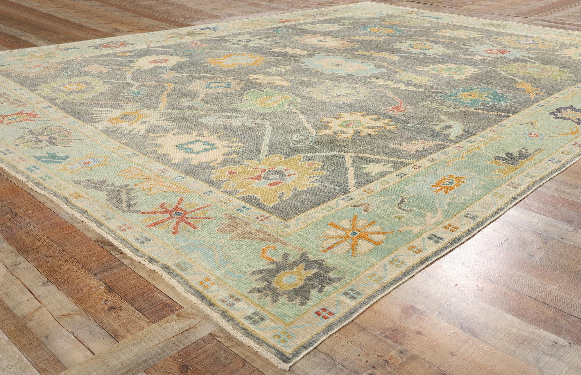 New Contemporary Grey Turkish Oushak Carpet with Pastels, 09'10 x 13'08 (Wolle) im Angebot