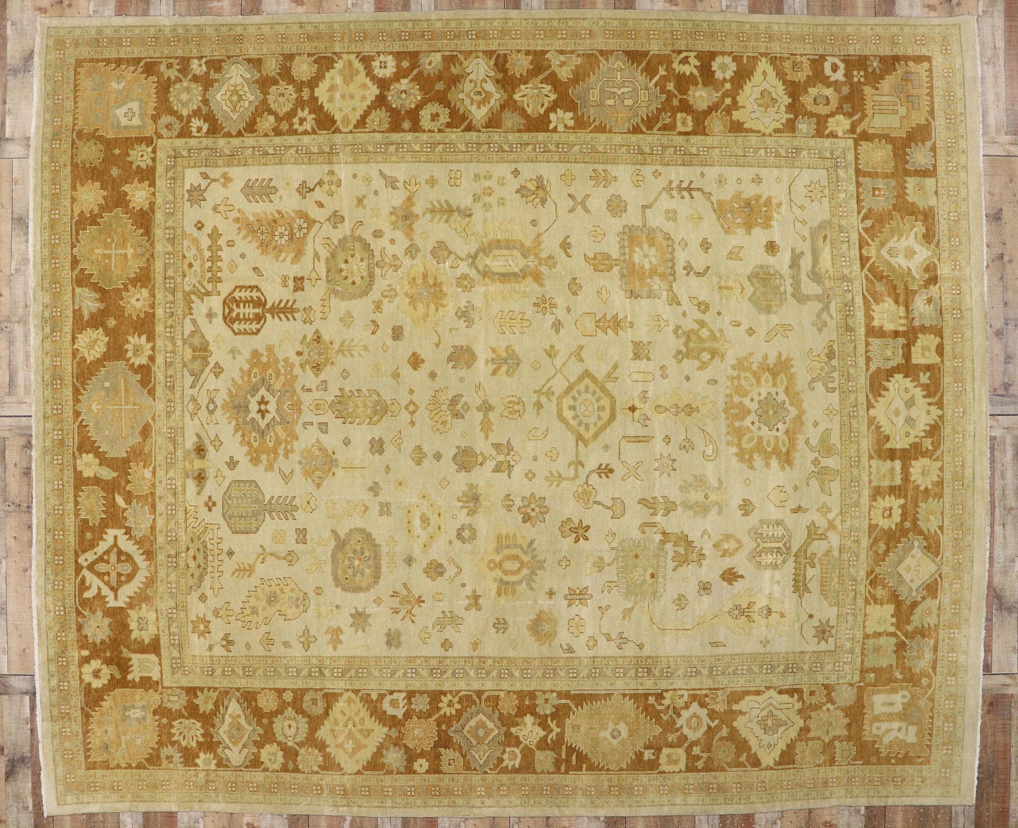 Nuovo tappeto indiano contemporaneo Oushak con stile rustico Cottage Southern Living in vendita 1