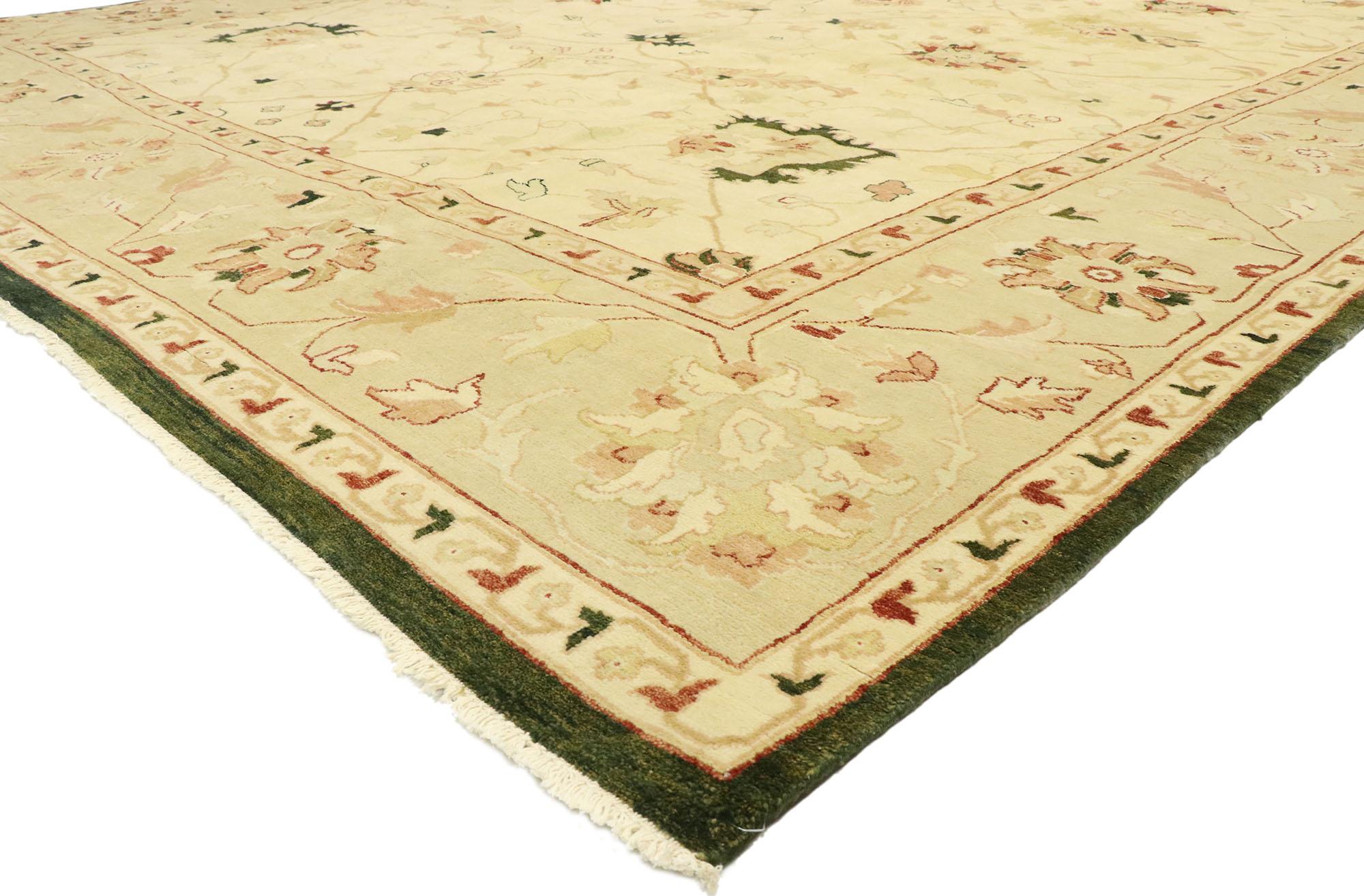 30307, new contemporary Persian Mahal Indian rug with modern transitional Arts & Crafts style. The architectural elements of naturalistic forms combined with Arts & Crafts style, this hand knotted wool vintage Persian Mahal Indian rug draws