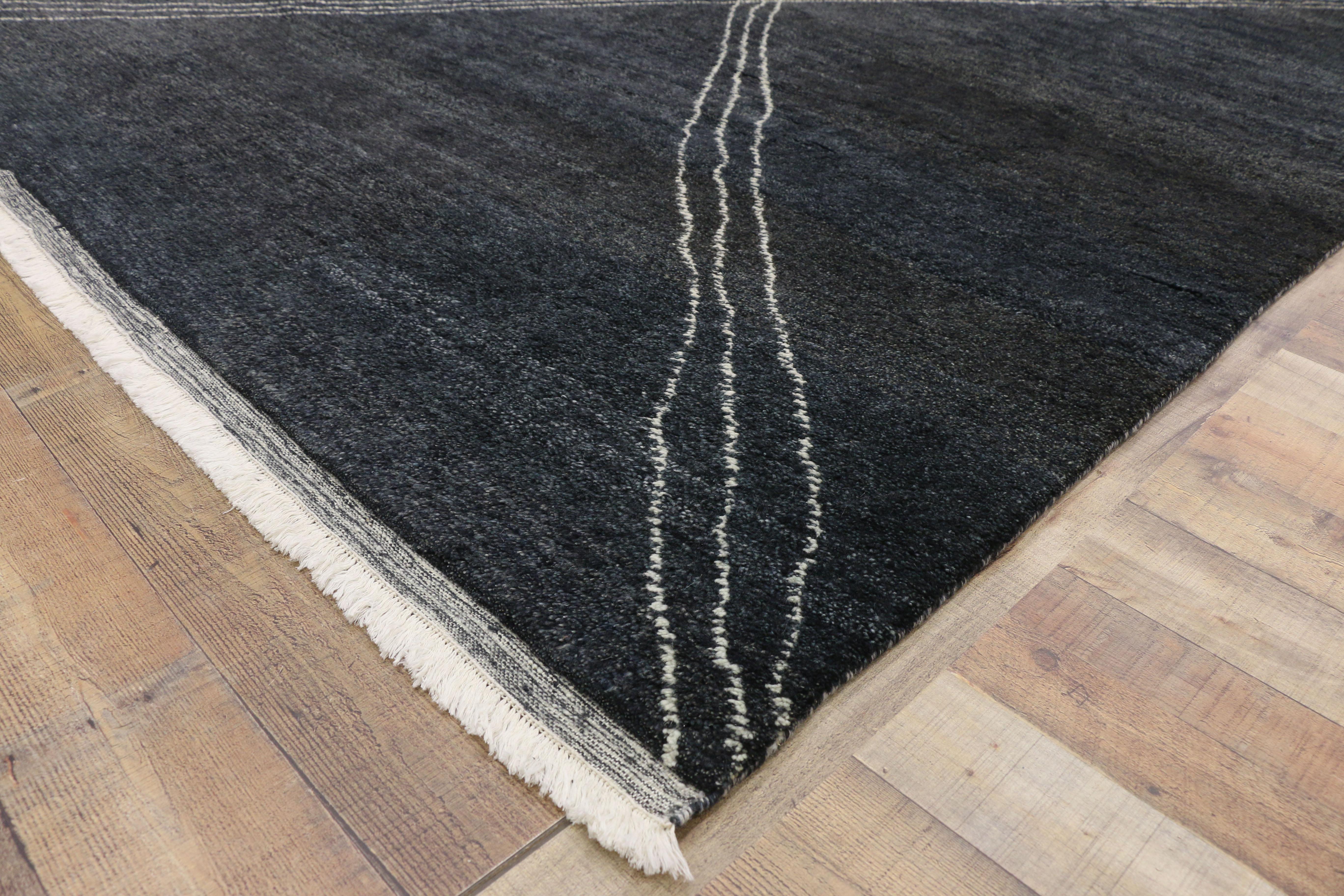 New Contemporary Moroccan Area Rug with Luxe Modernist Style In New Condition In Dallas, TX