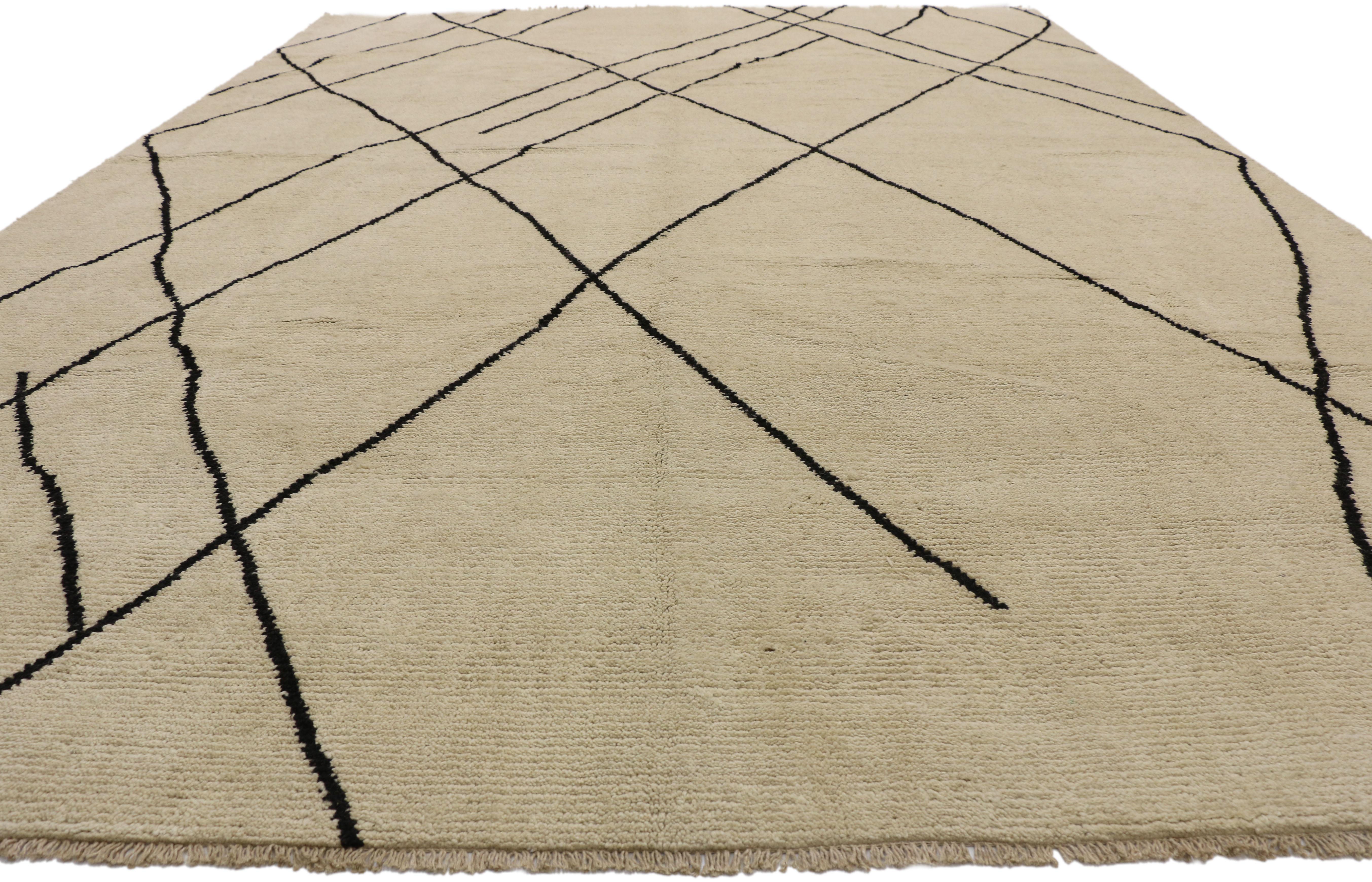 Mid-Century Modern New Contemporary Moroccan Area Rug with Modern Style For Sale