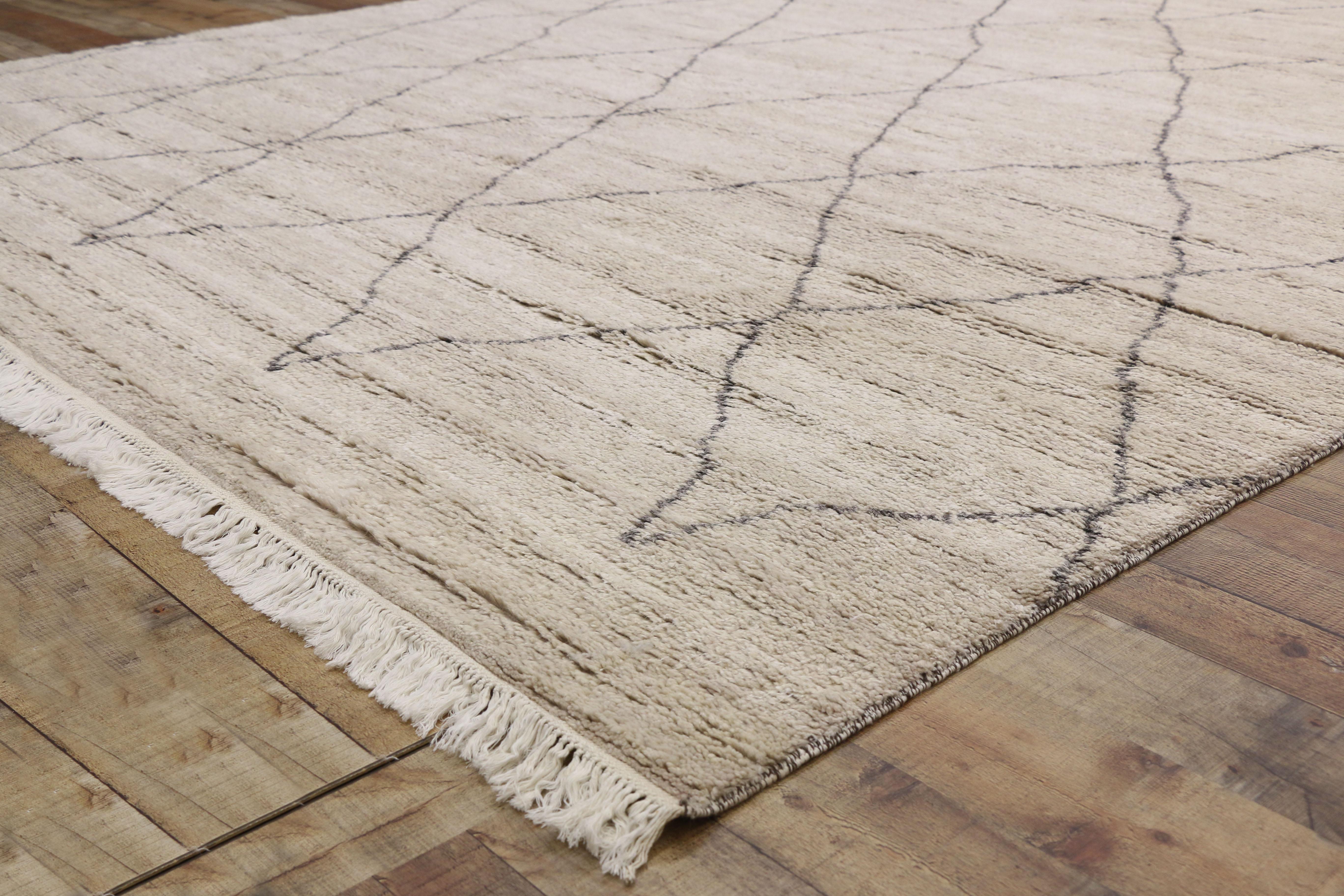 New Contemporary Moroccan Area Rug with Modernist Style and Hygge Vibes In New Condition In Dallas, TX