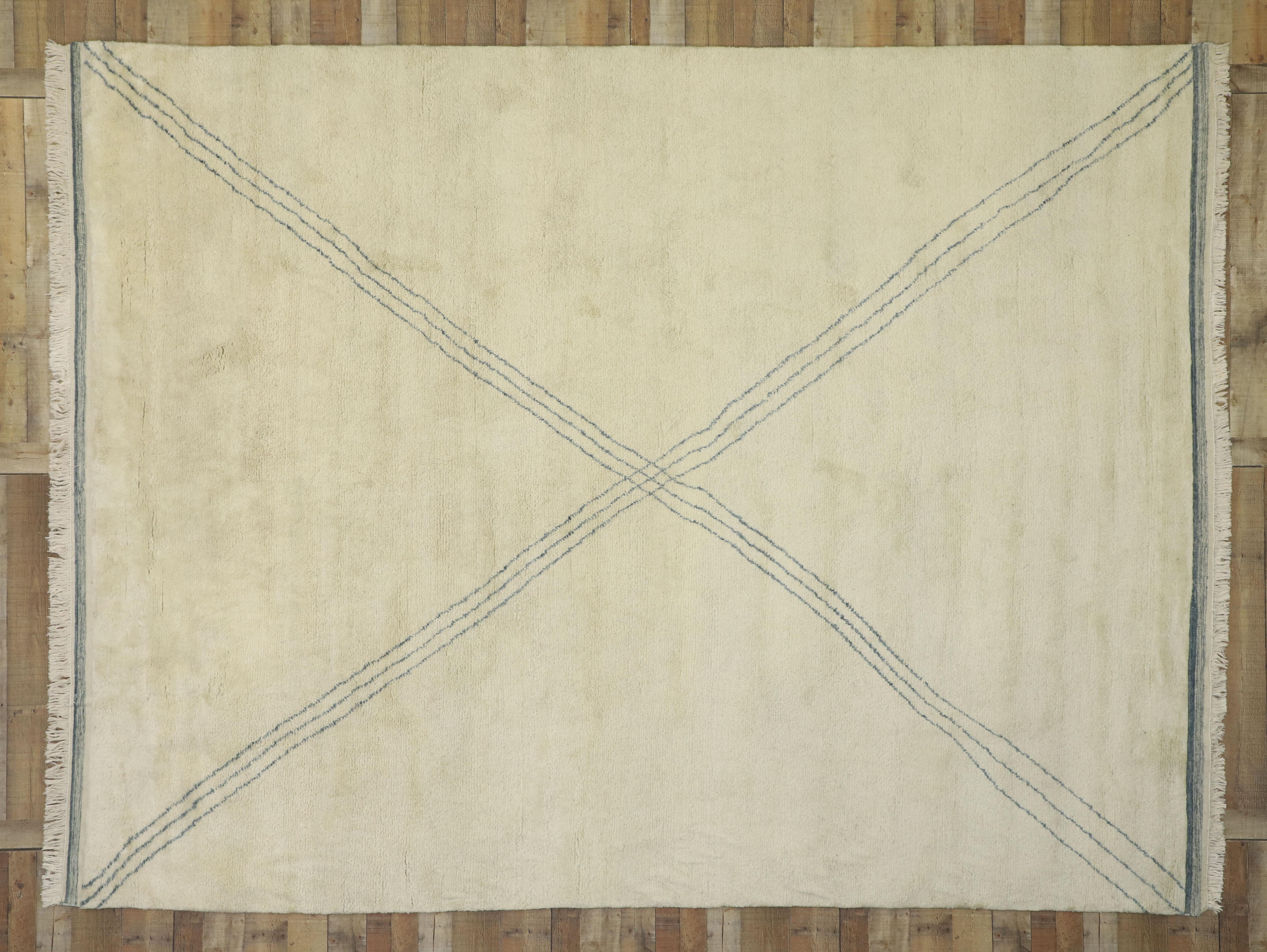 Nouveau tapis marocain contemporain de style minimaliste en vente 1