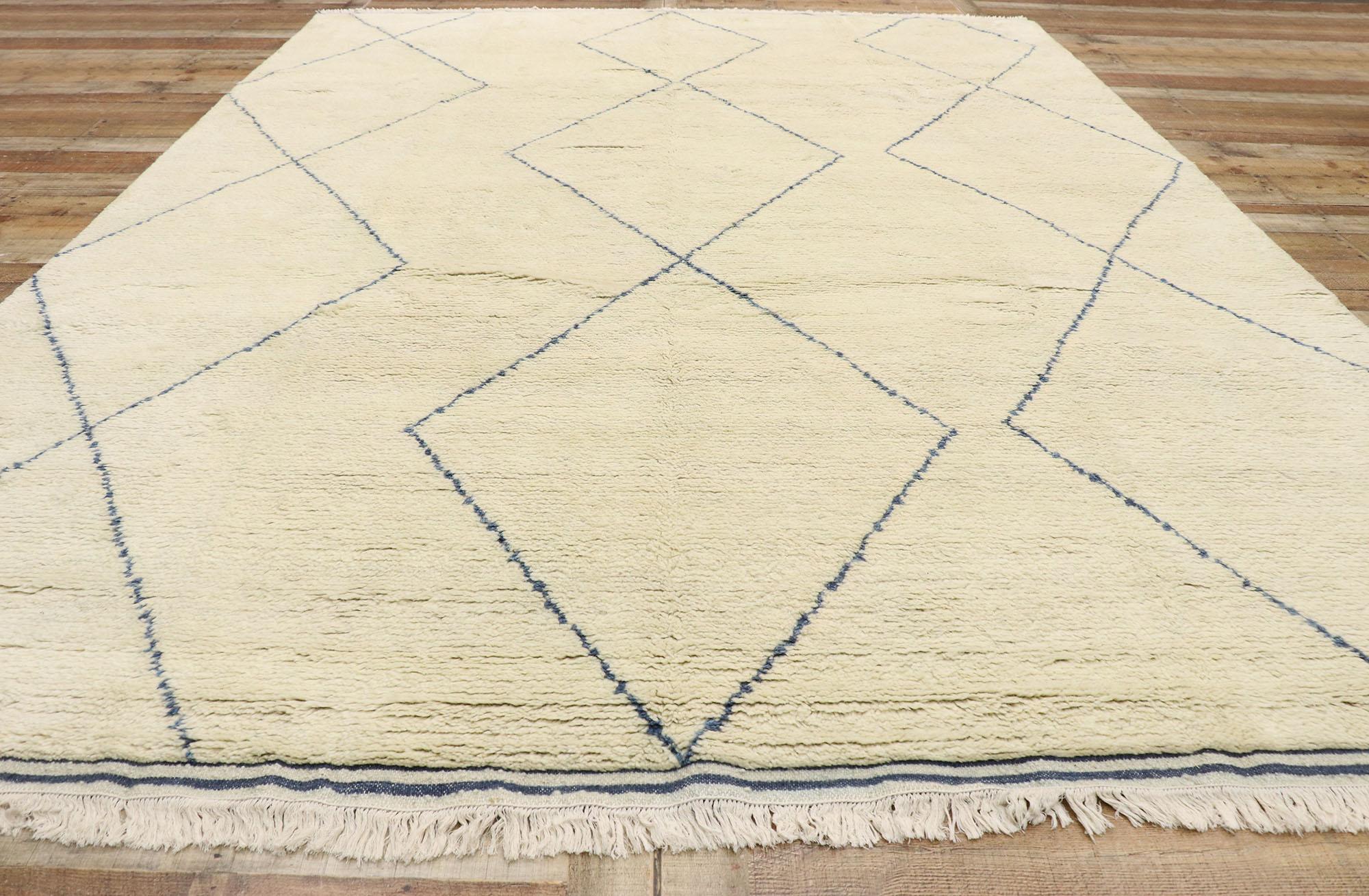 Contemporary Mid-Century Modern Moroccan Style Rug For Sale