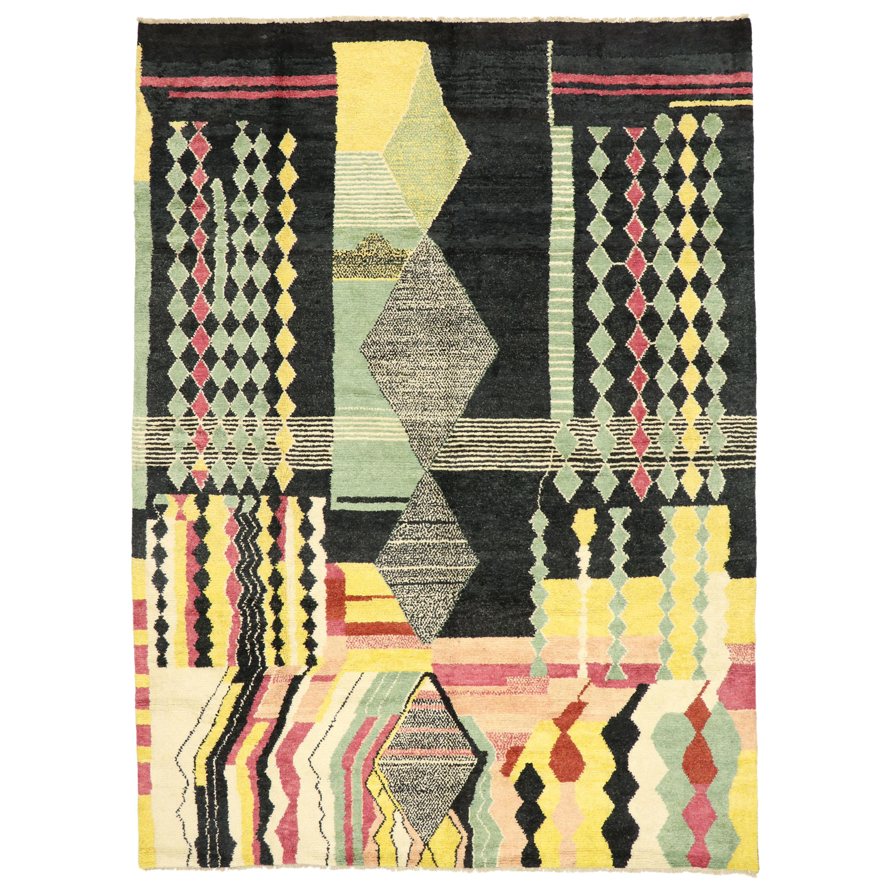 Nouveau tapis marocain contemporain avec style expressionniste abstrait postmoderne