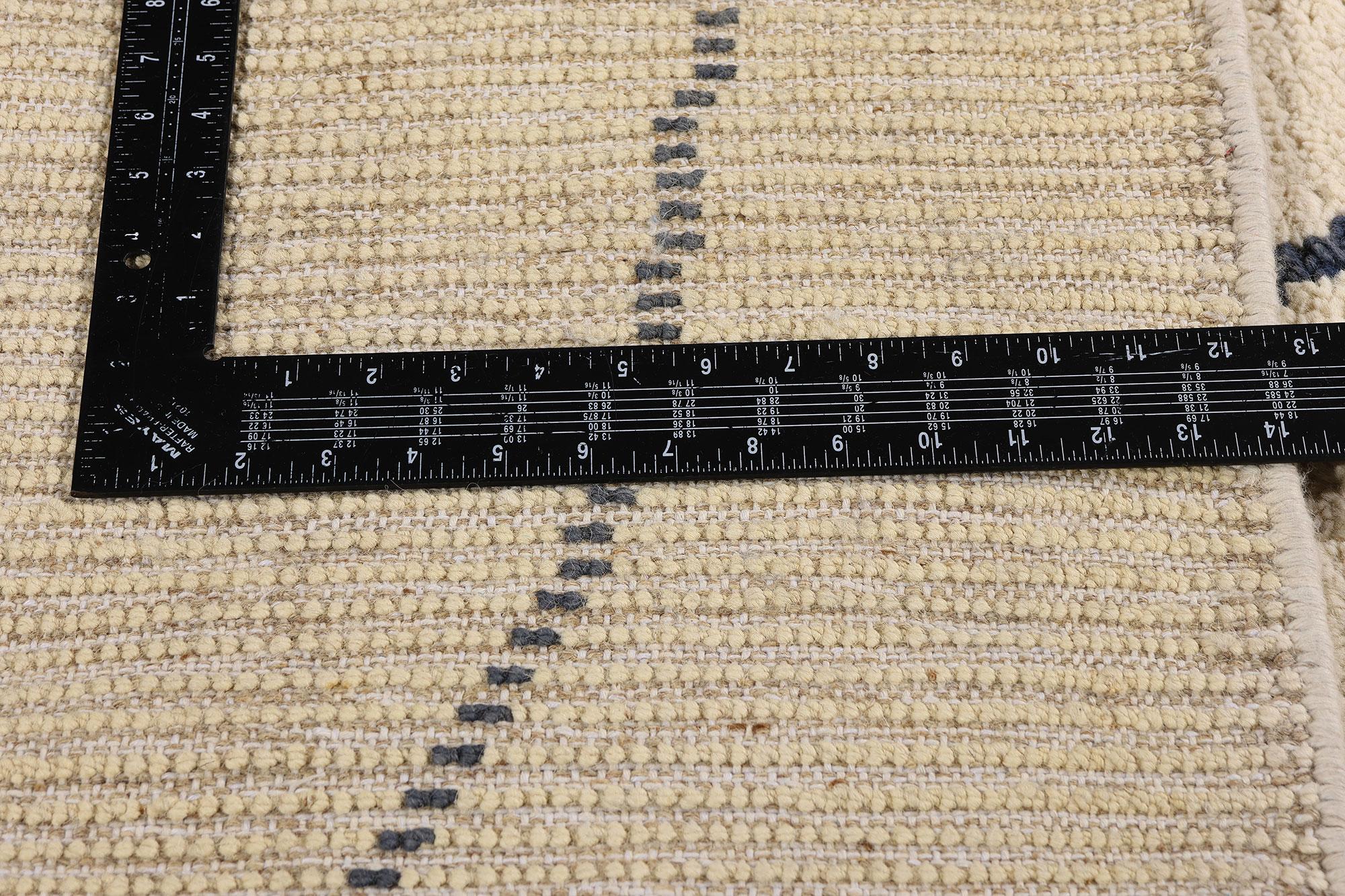 New Contemporary Moroccan Carpet mit Modernität (21. Jahrhundert und zeitgenössisch) im Angebot