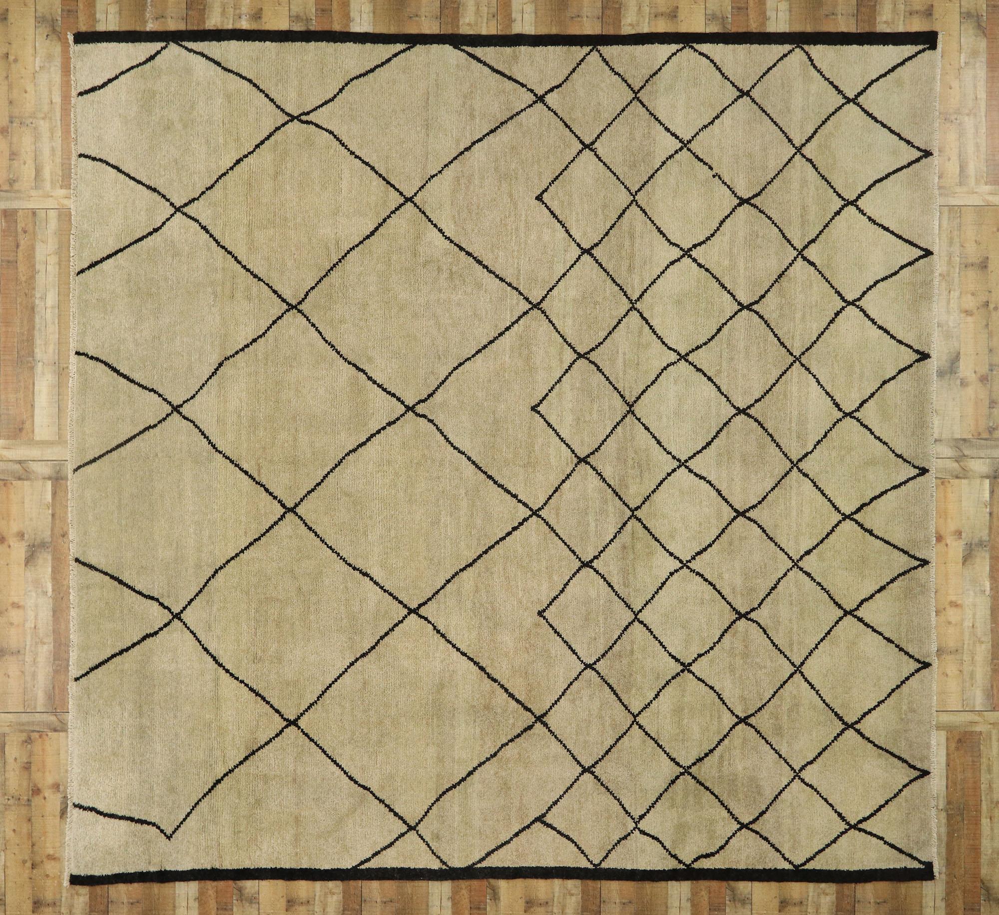 Wool New Contemporary Moroccan Design Rug with Mid-Century Modern Style For Sale