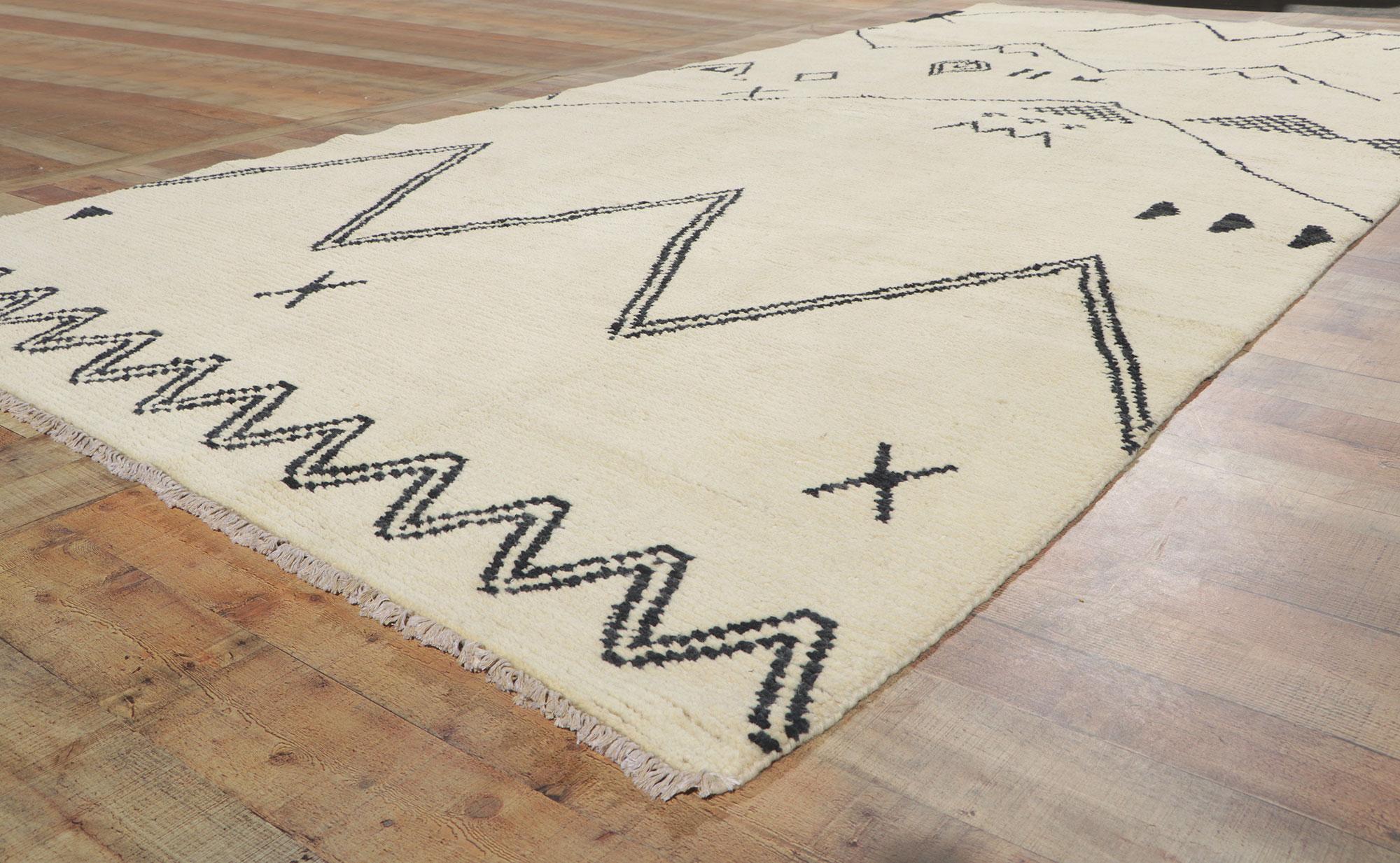 New Contemporary Moroccan Gallery Rug with Tribal Style For Sale 1