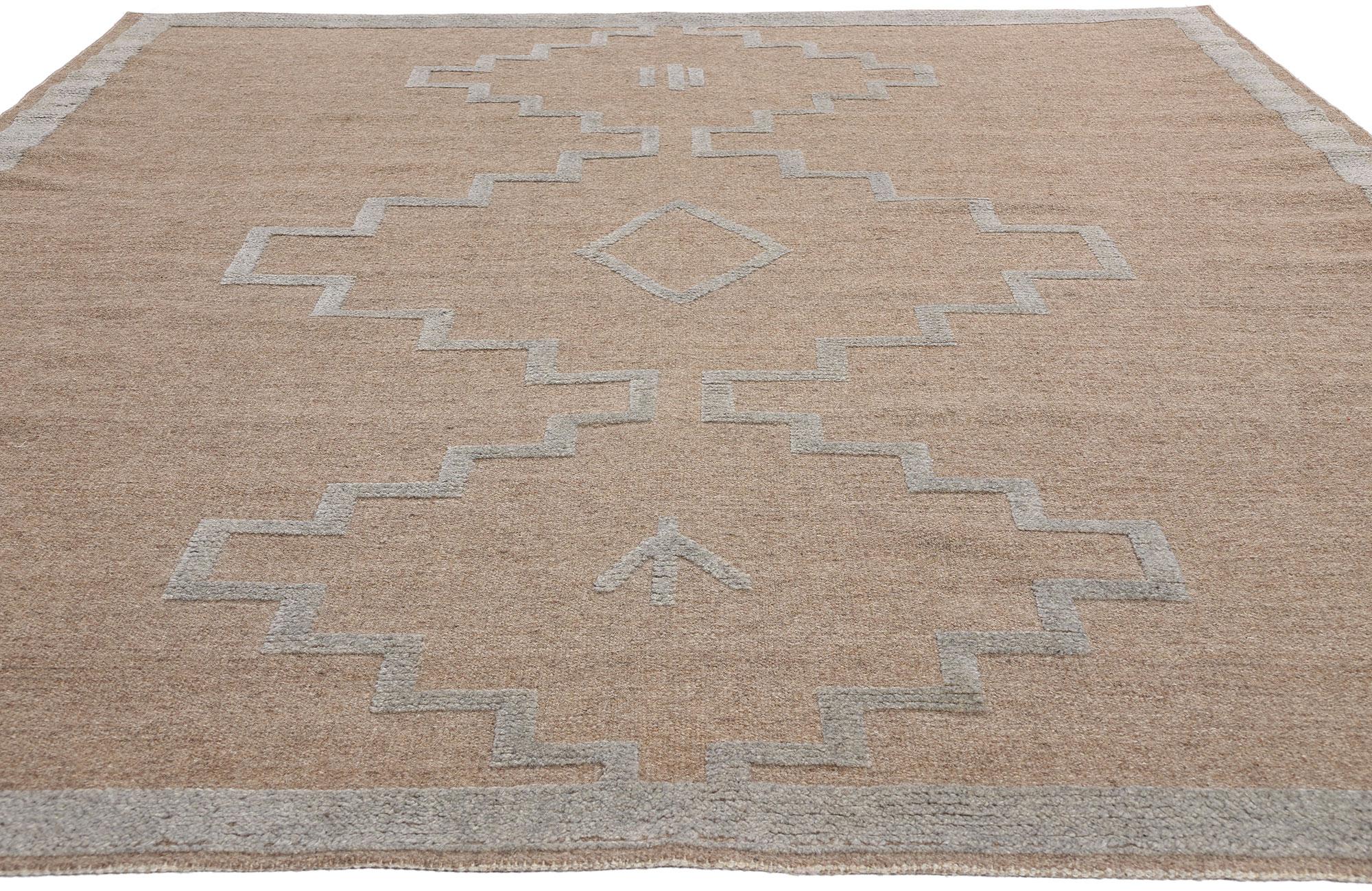 New Contemporary Marokkanischer Hoch-Tief-Strukturteppich (Böhmisch) im Angebot