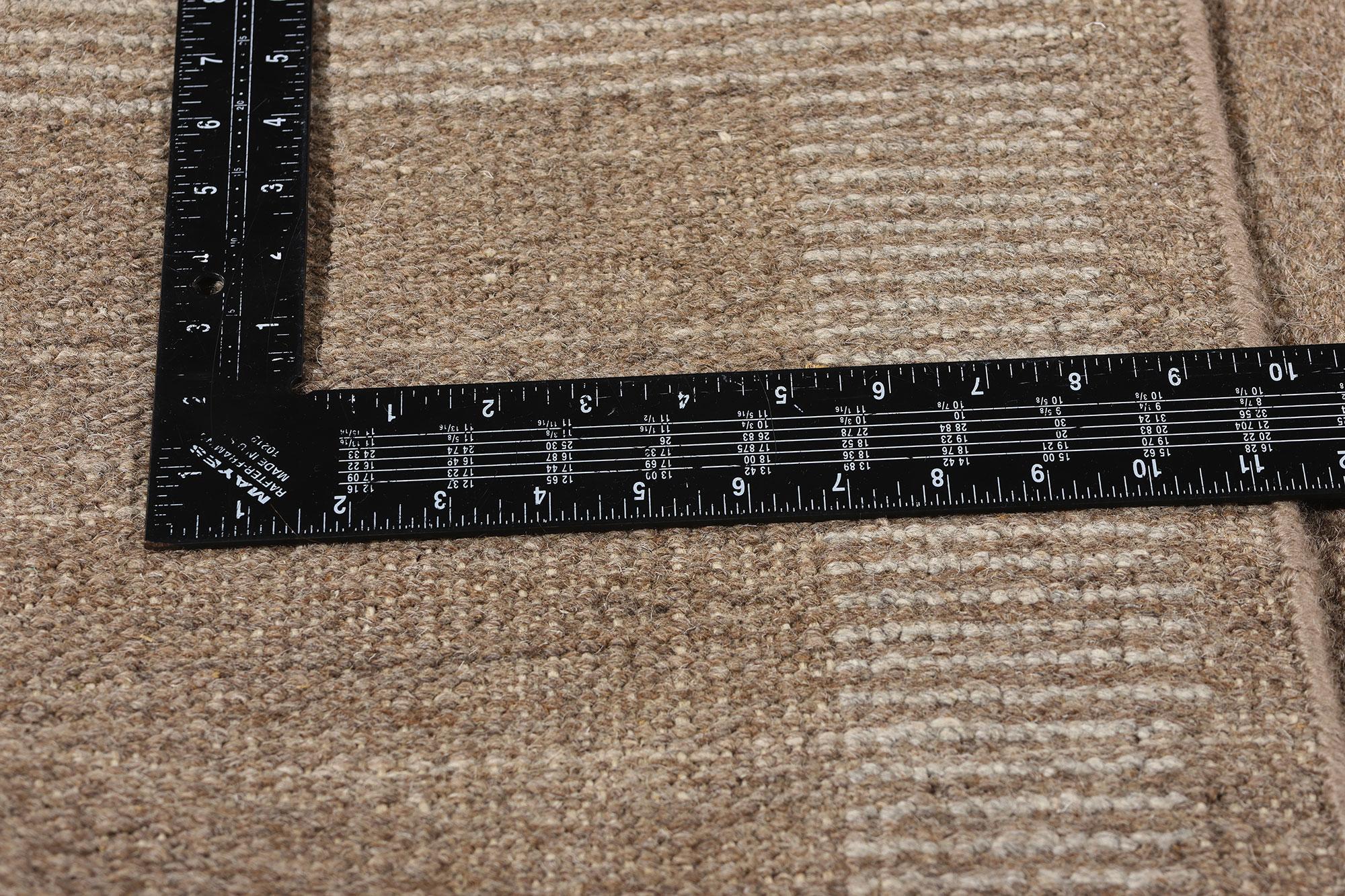 New Contemporary Marokkanischer Hoch-Tief-Strukturteppich im Zustand „Neu“ im Angebot in Dallas, TX