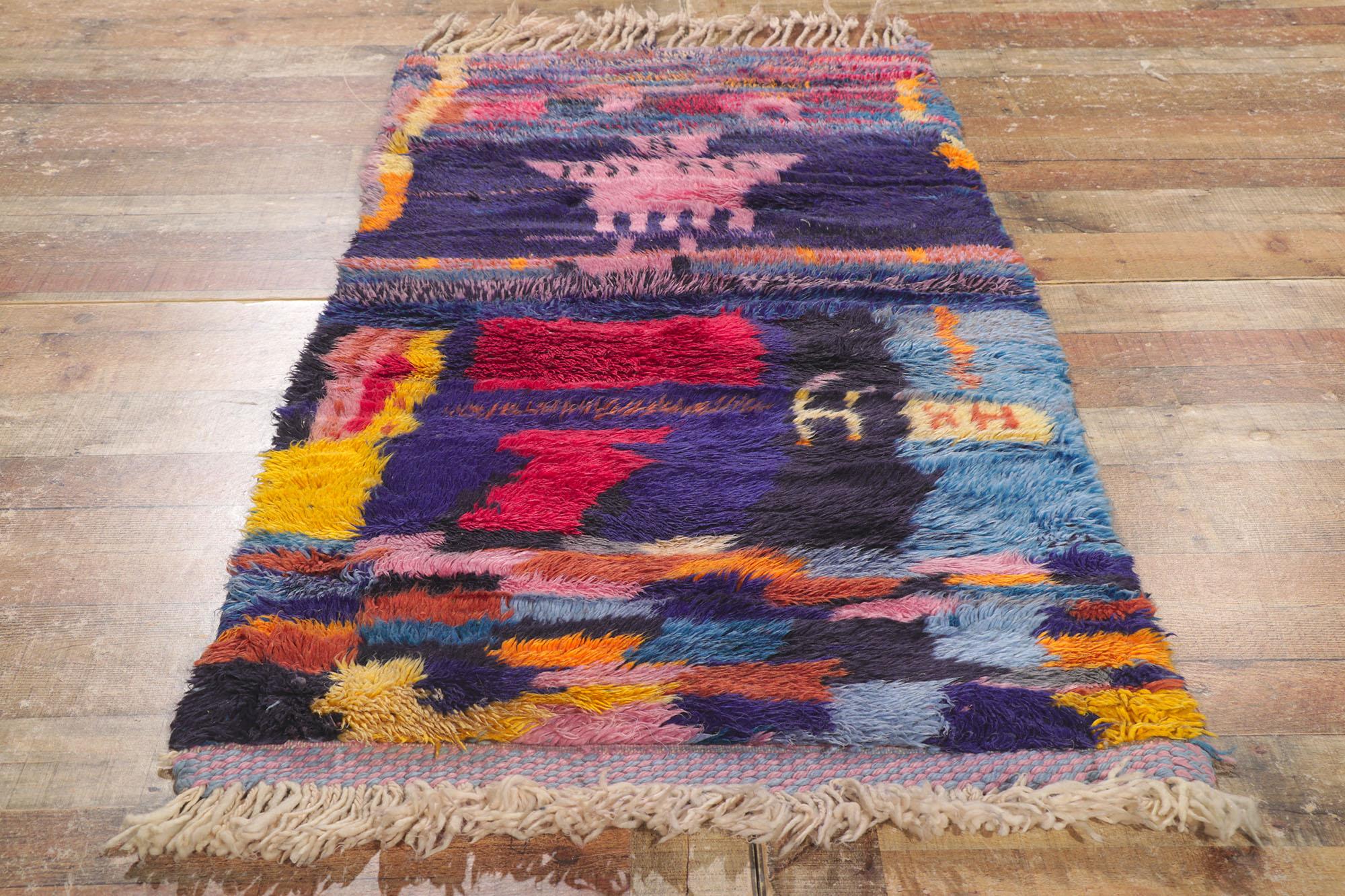 Contemporary Colorful Beni Ourain Moroccan Rug by Berber Tribes of Morocco For Sale 1