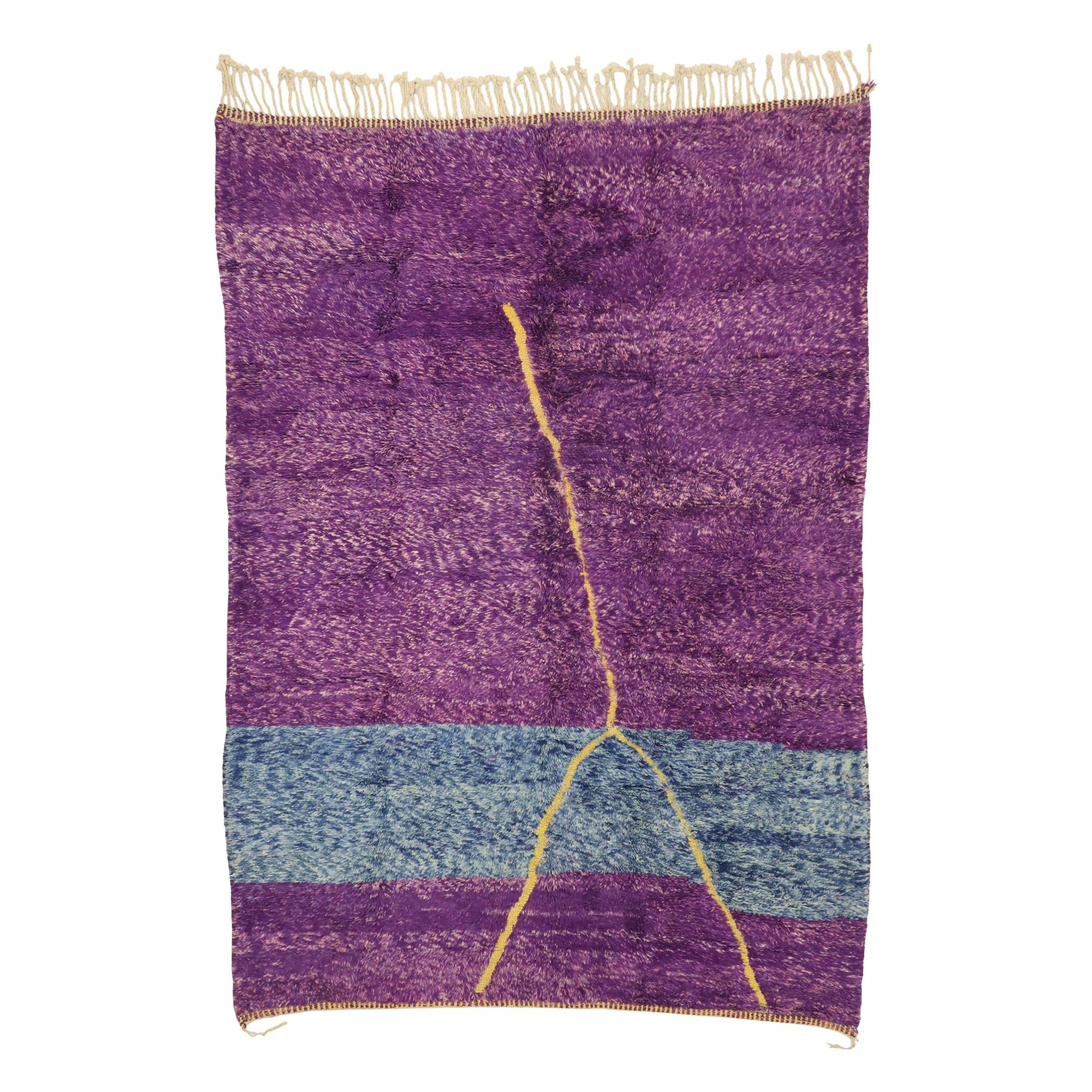 Nouveau tapis marocain Beni Mrirt violet en vente