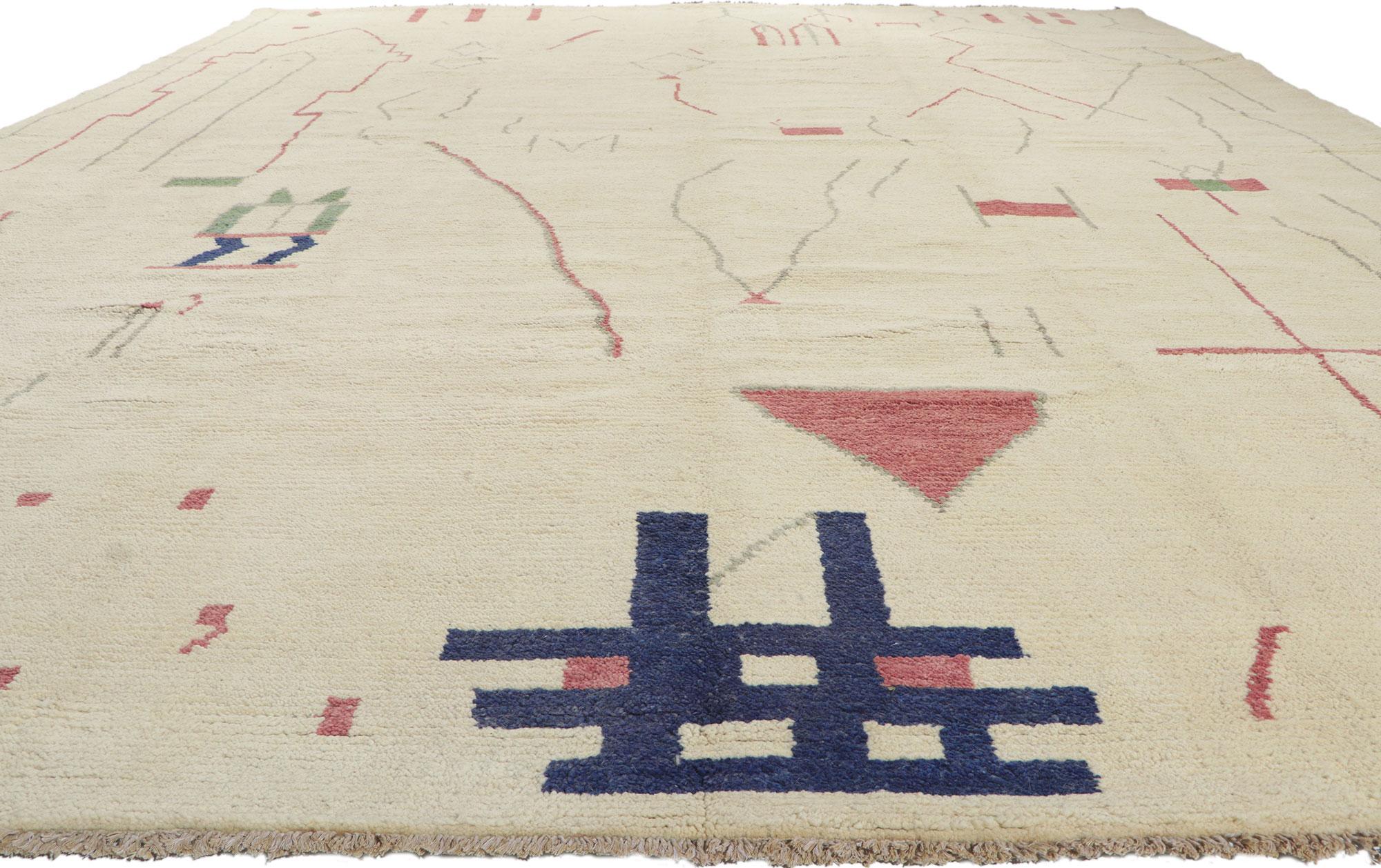 Pakistani Organic Modern Moroccan Brutalist Rug,  Brutalism Style Meets Cozy Chic For Sale