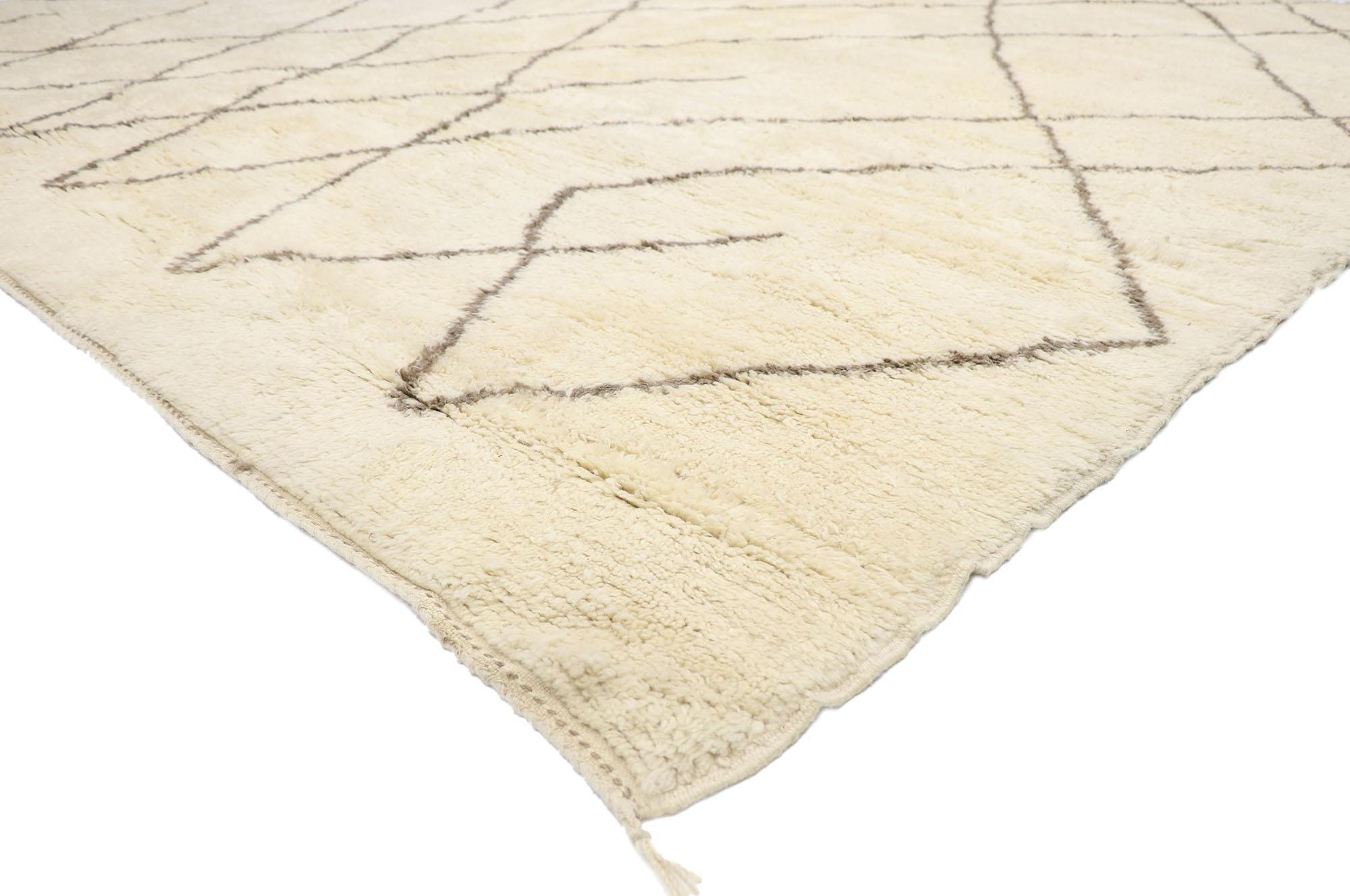 78084 new contemporary Moroccan rug with Mid-Century Modern style and Hygge Vibes 11'09 x 12'07. With its simplicity, plush pile and Hygge vibes, this hand knotted wool contemporary Moroccan rug provides a feeling of cozy contentment. It features