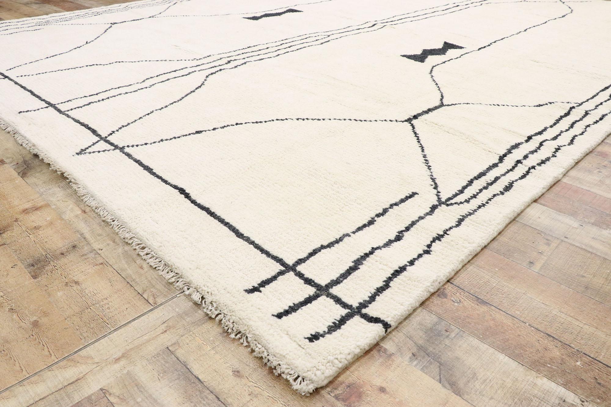 New Contemporary Moroccan Rug with Modern Tribal Style In New Condition For Sale In Dallas, TX