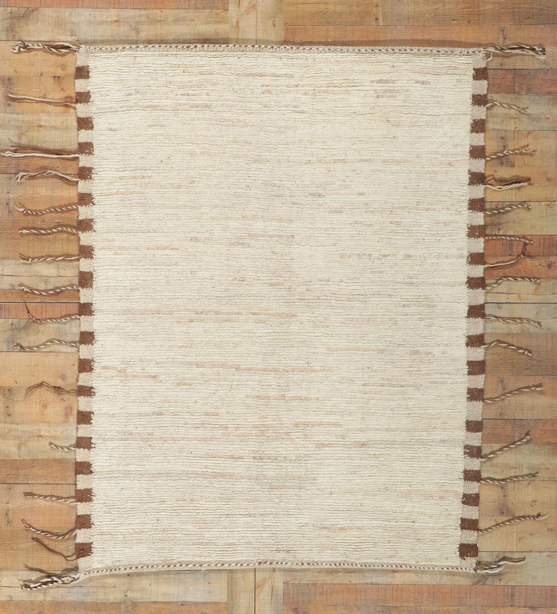 New Contemporary Moroccan Rug with Organic Modern Style In New Condition For Sale In Dallas, TX