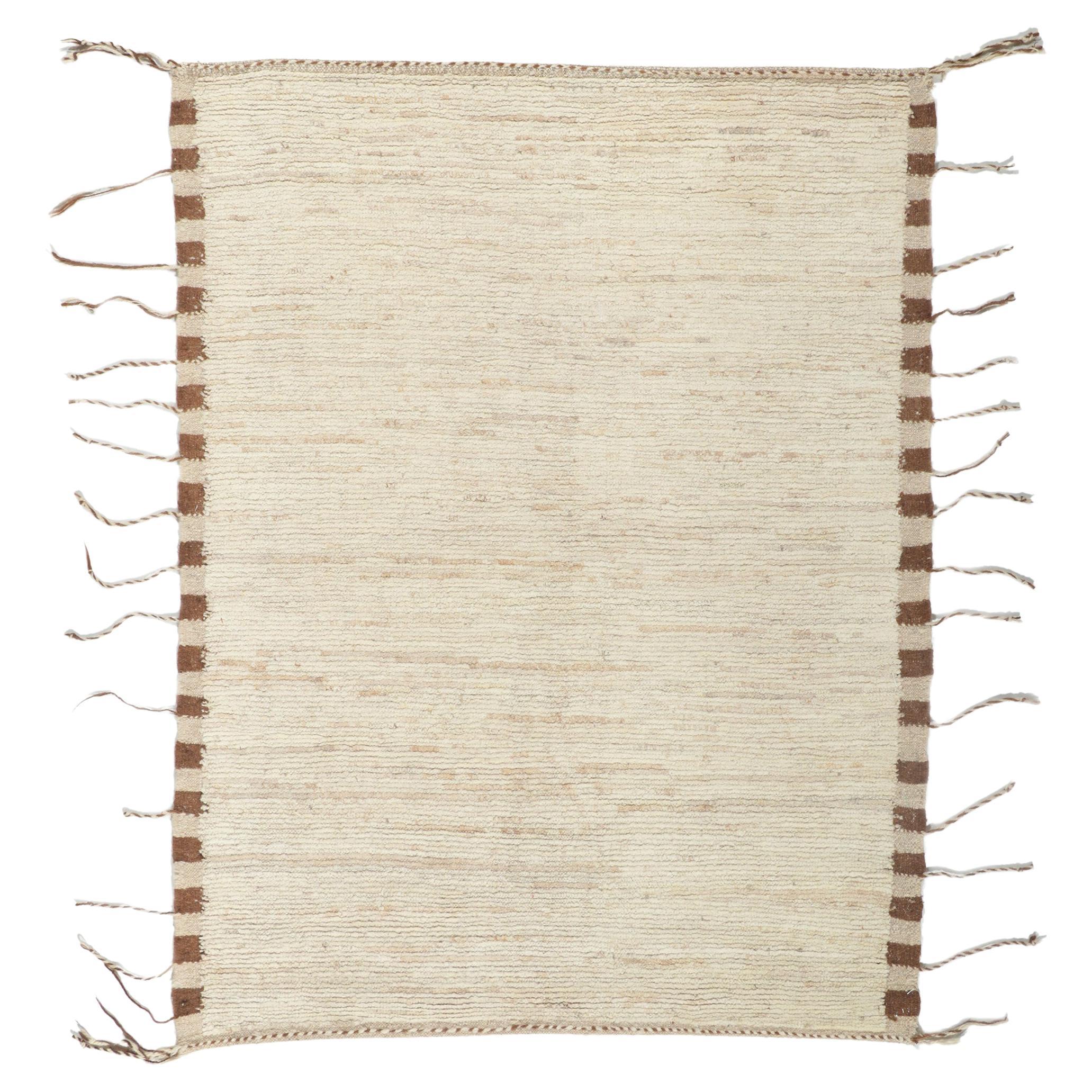 New Contemporary Moroccan Rug with Organic Modern Style For Sale