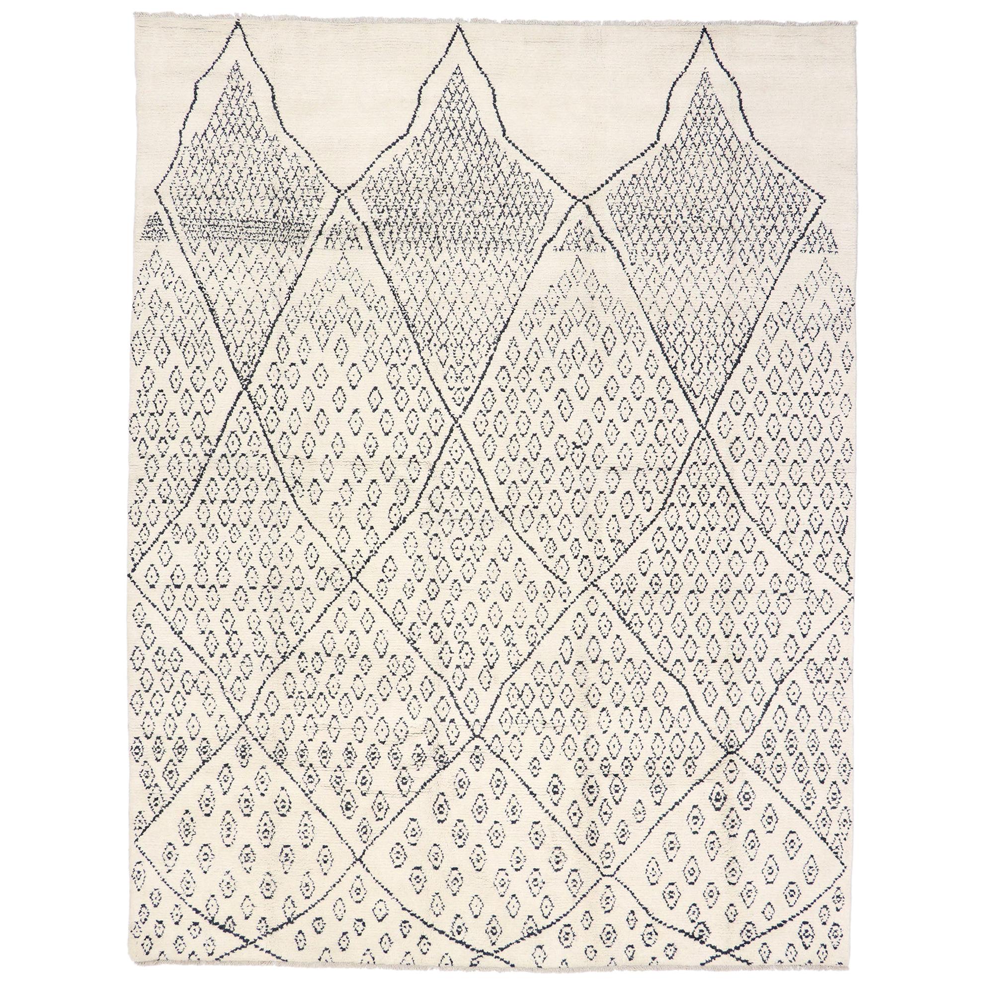Zeitgenössischer marokkanischer Teppich mit skandinavischem Mys Bohemian-Stil