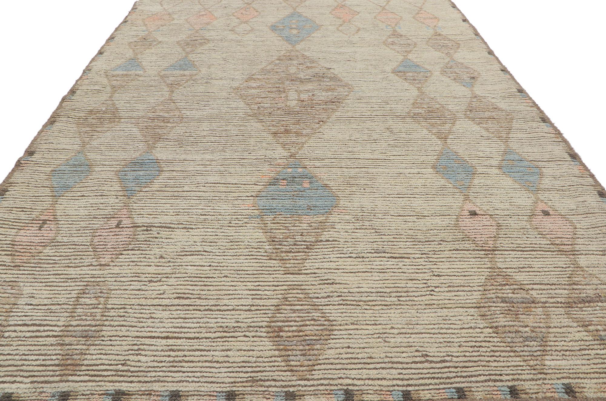 New Contemporary Moroccan Rug with Short Pile In New Condition For Sale In Dallas, TX
