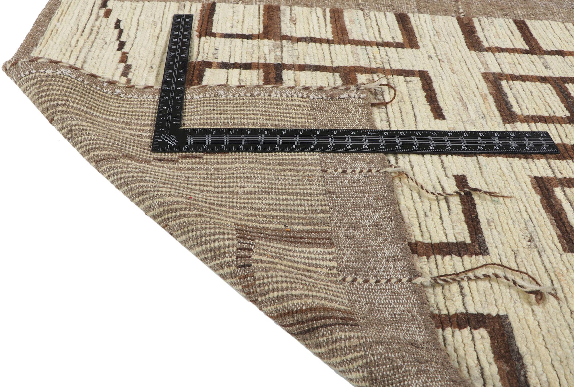 New Contemporary Moroccan Runner with Bauhaus Style In New Condition For Sale In Dallas, TX