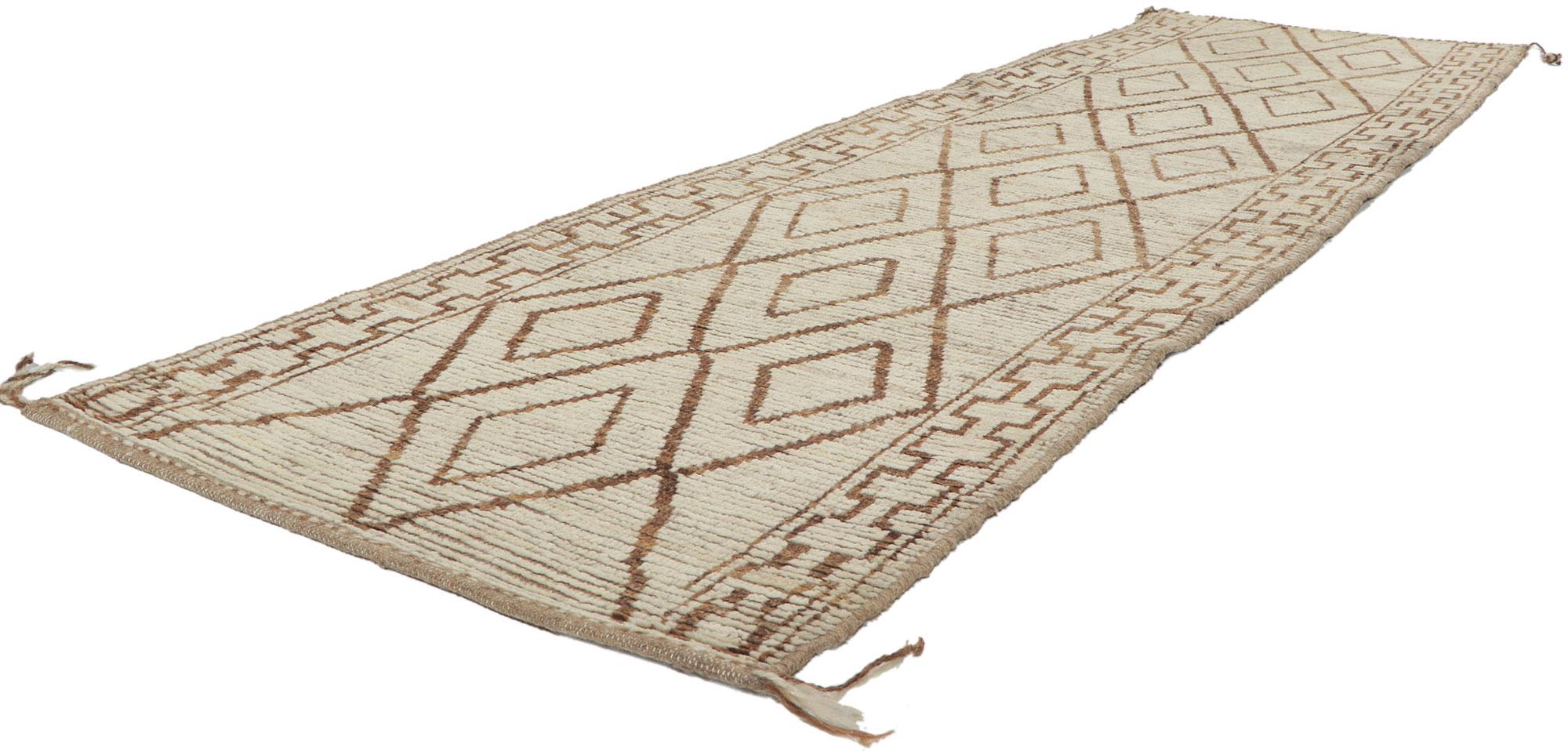 ?80768 new Contemporary Moroccan Style Runner with short pile, 02'10 x 09'09. With its subtle graphic appeal, incredible detail and texture, this hand knotted wool contemporary Moroccan runner is a captivating vision of woven beauty. The tribal