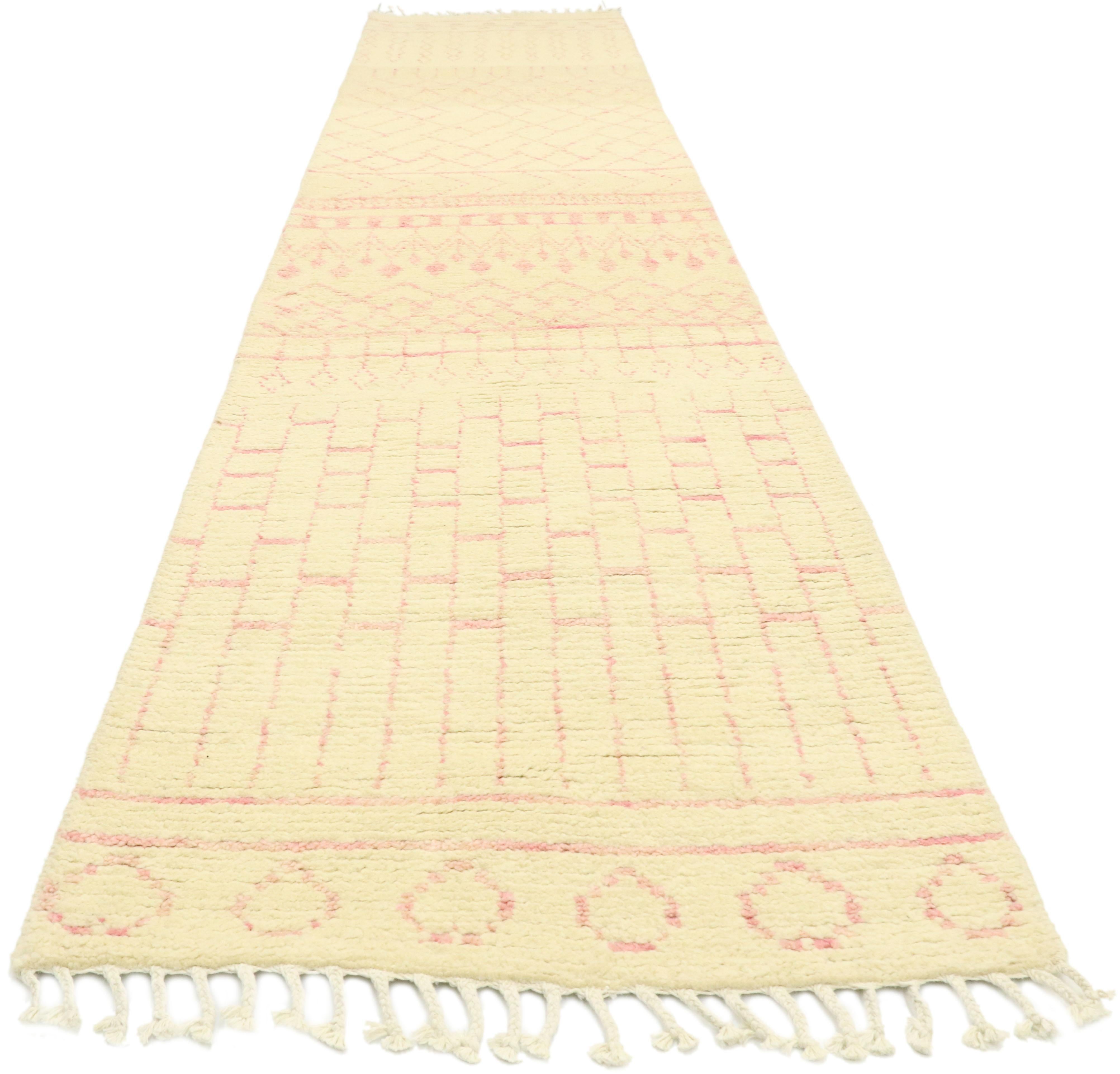 Bohème Tapis de couloir marocain moderne et organique, Cozy Boho rencontre la subtile sophistication en vente